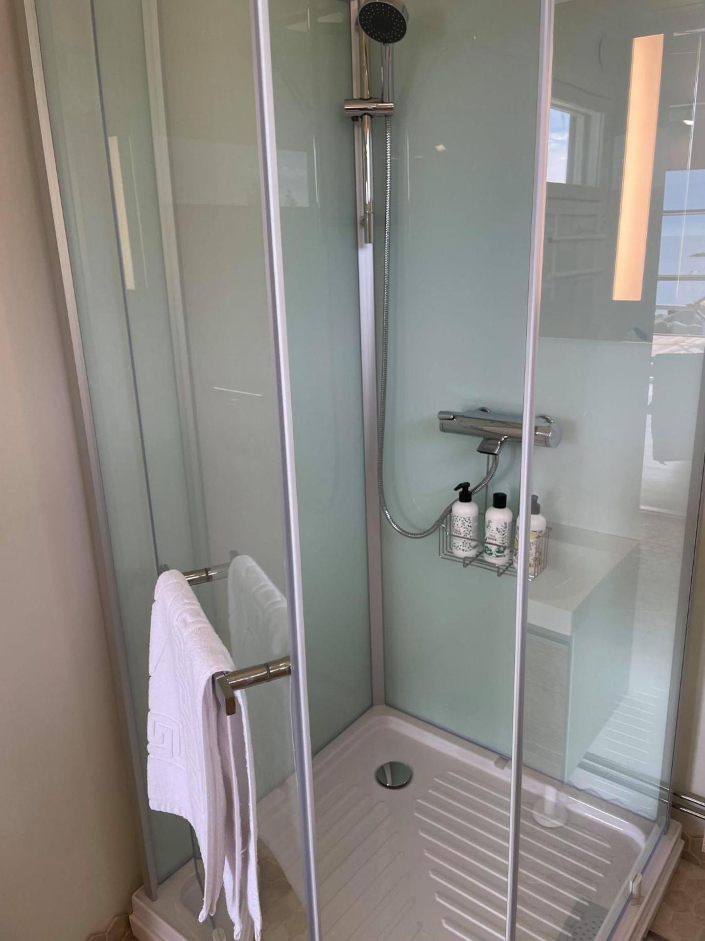 Standard Double Room with Shared Bathroom