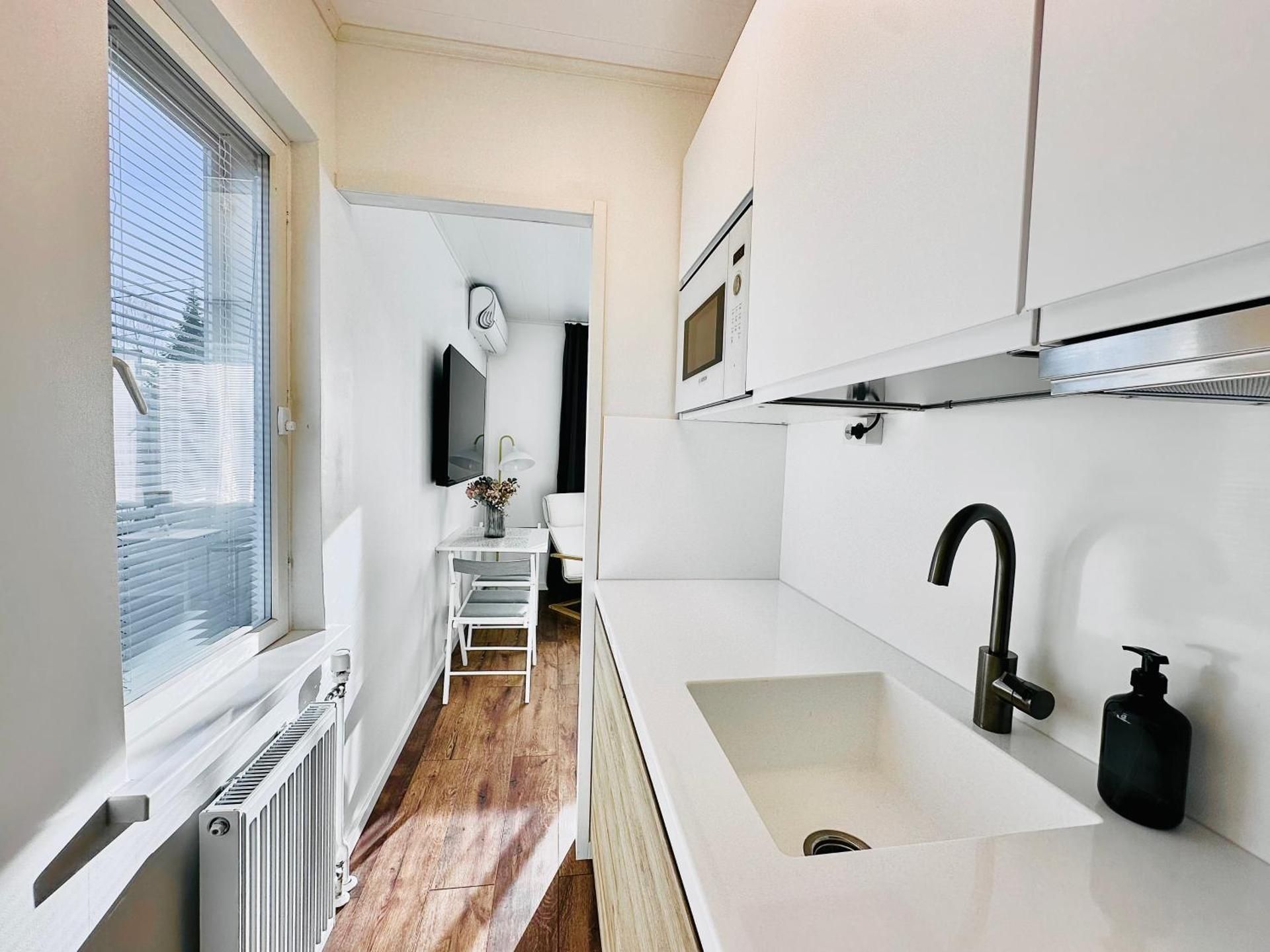 Katariina Apartments One-Bedroom Apartment 2