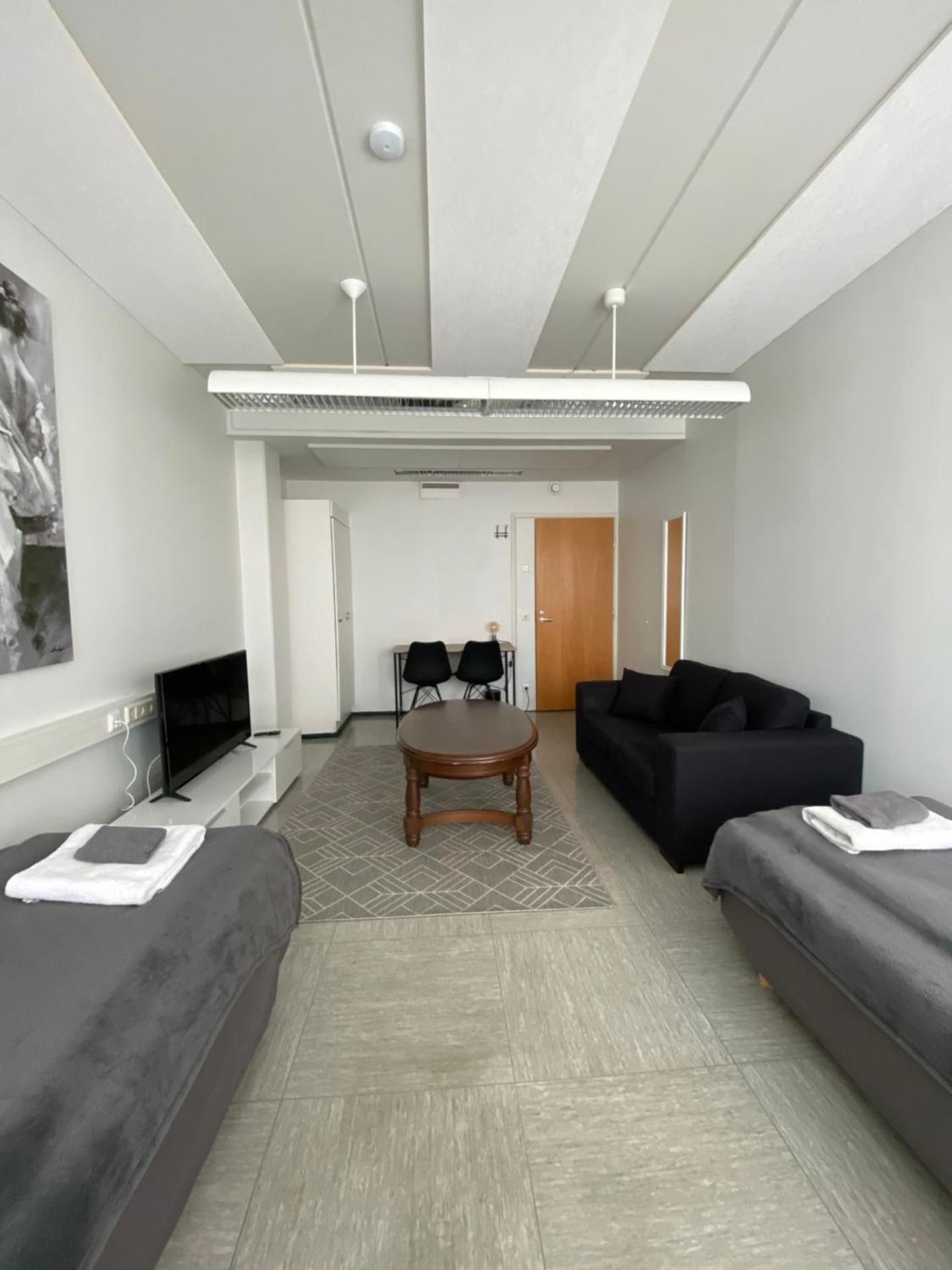 Standard Twin Room with Shared Bathroom