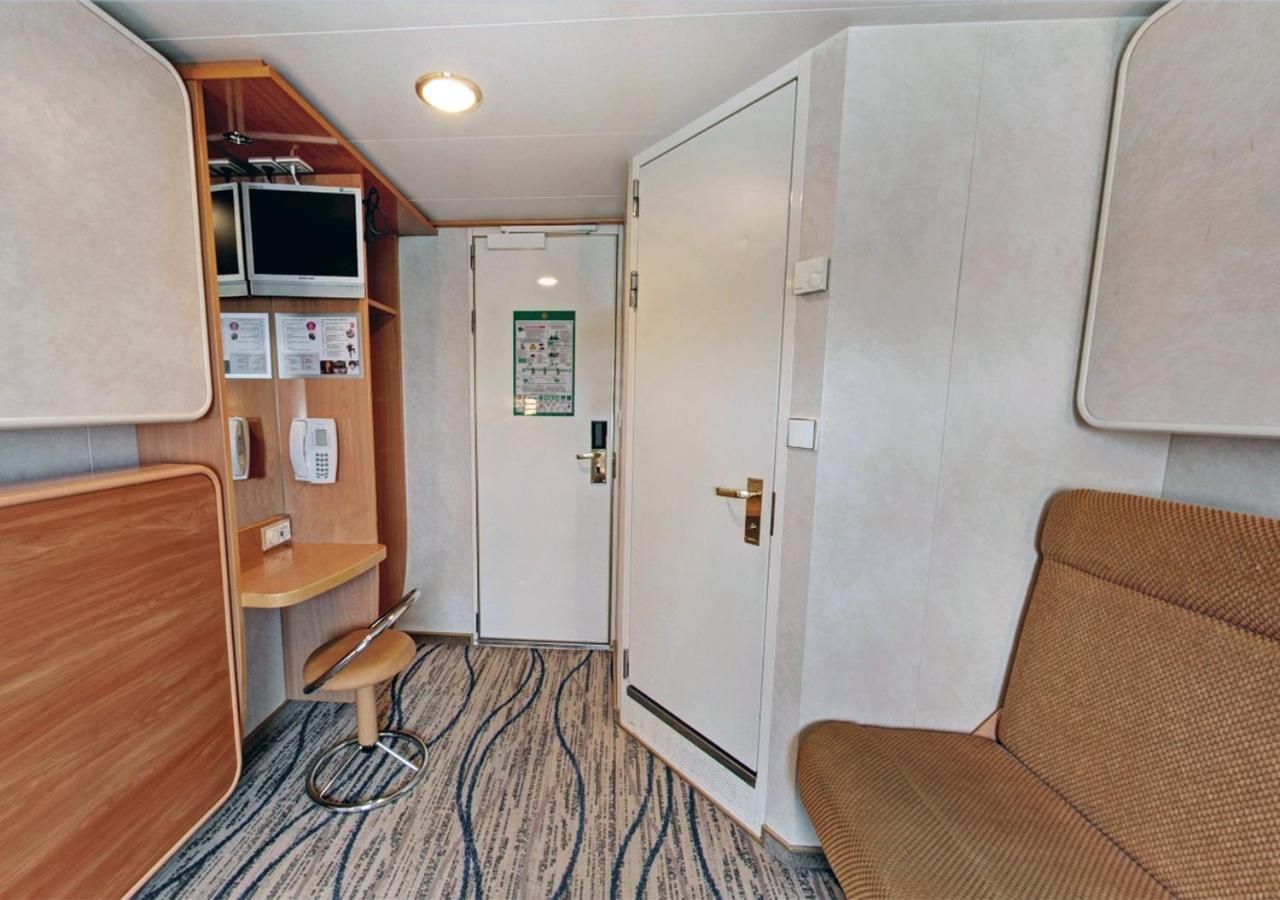 Viking Line ferry Viking XPRS - One-way journey from Helsinki to Tallinn