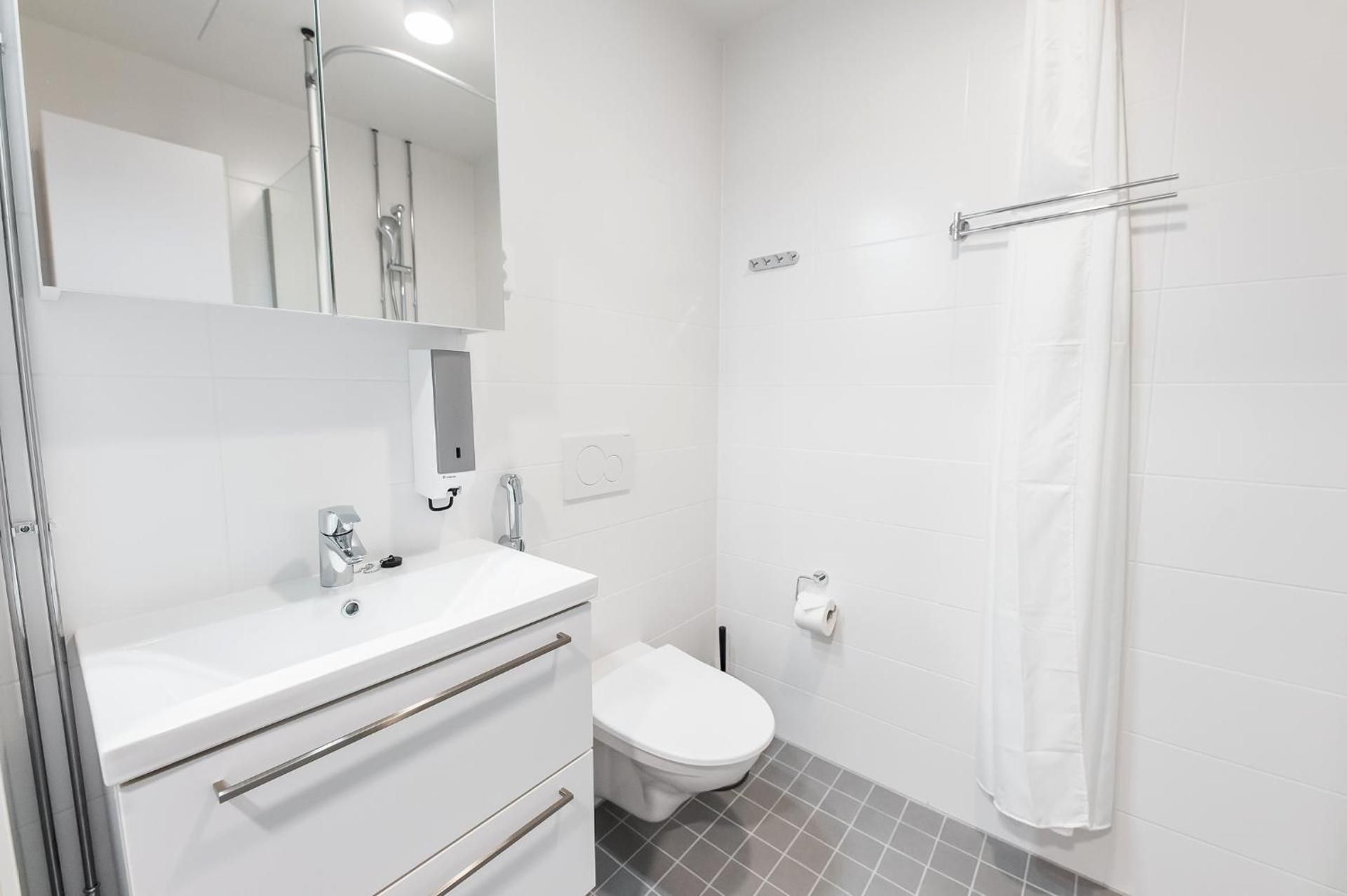 Studio (1 Adult)