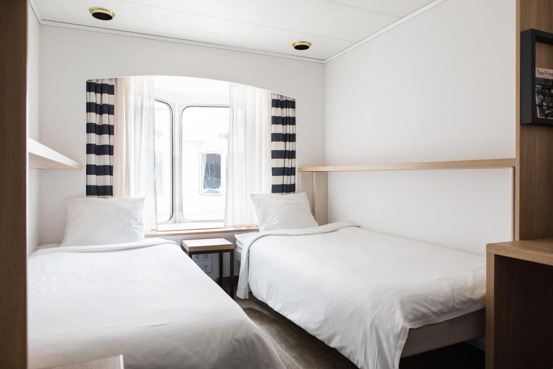Standard Promenade View Cabin