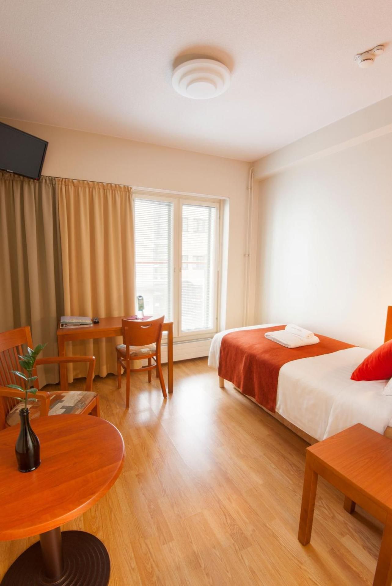 Hotelli Helmi Single Room 2