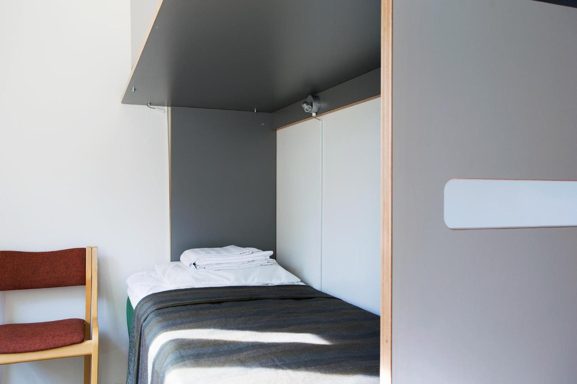 Hostel Linnasmaki Quadruple Room 2