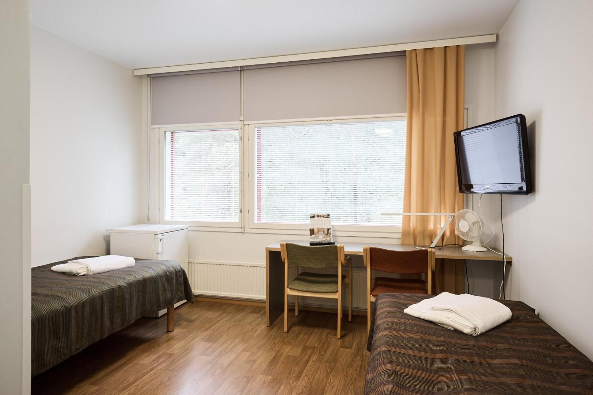 Hostel Linnasmaki Twin Room 2