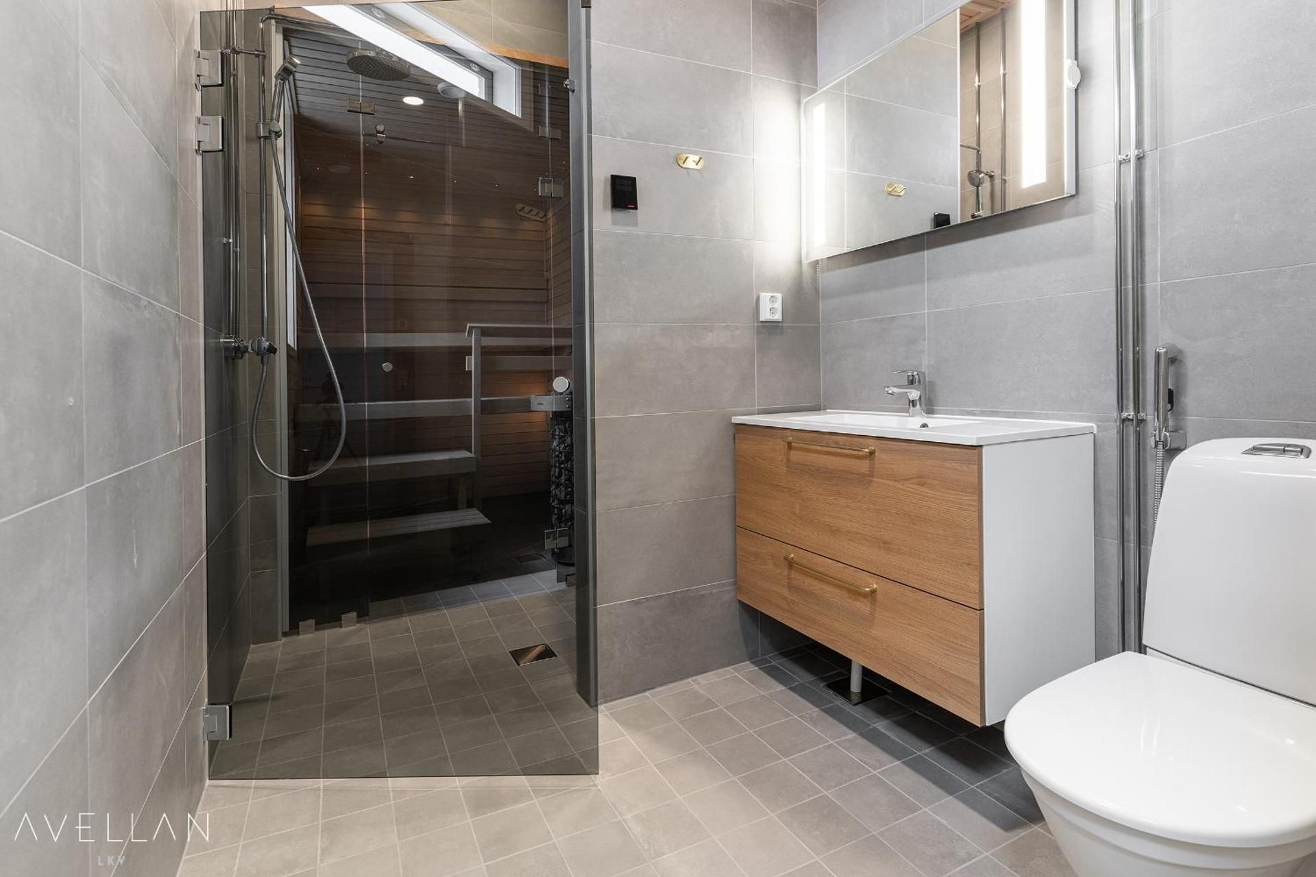 Three-Bedroom Premium Apartment with Balcony