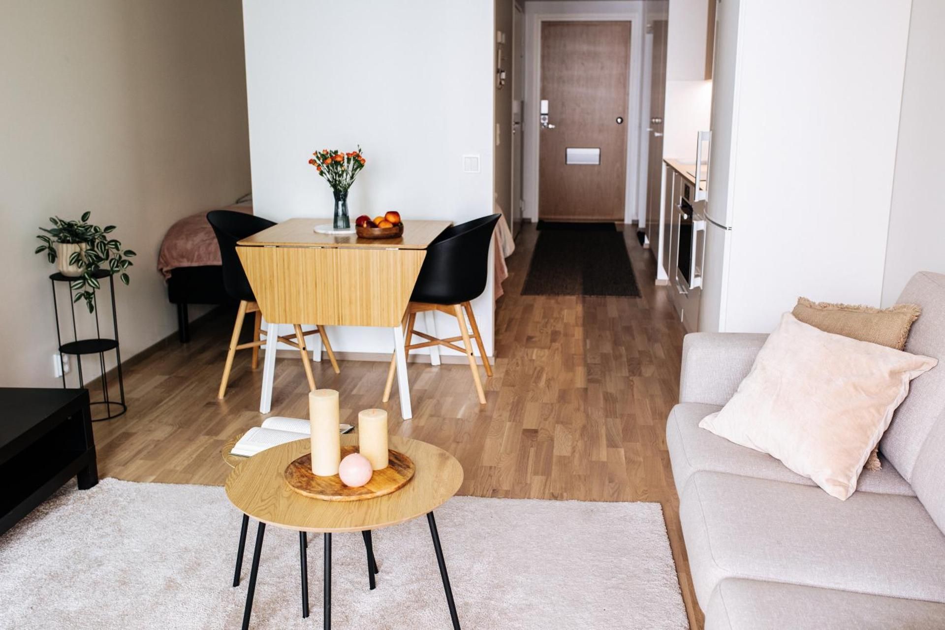 Superior One-Bedroom Apartment with Balcony