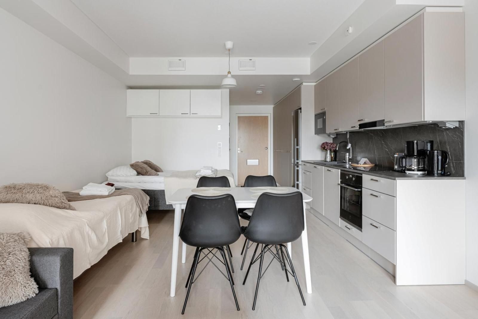 Quadruple Room with Balcony
