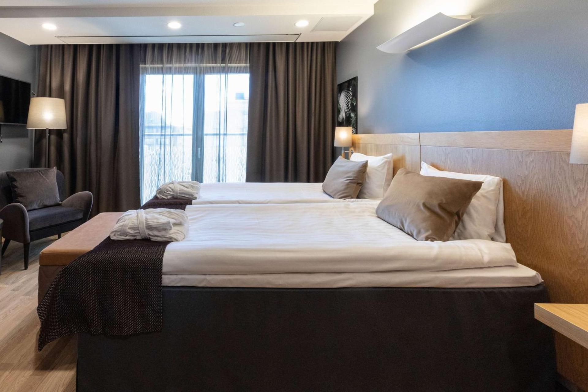 Superior King Room