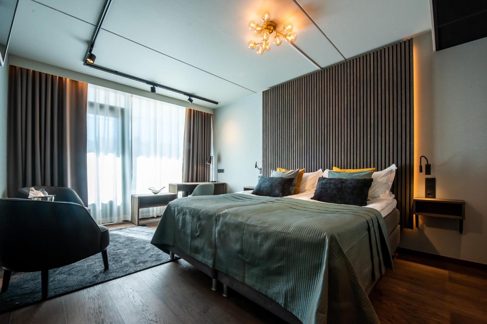 Twin Room with Sea View