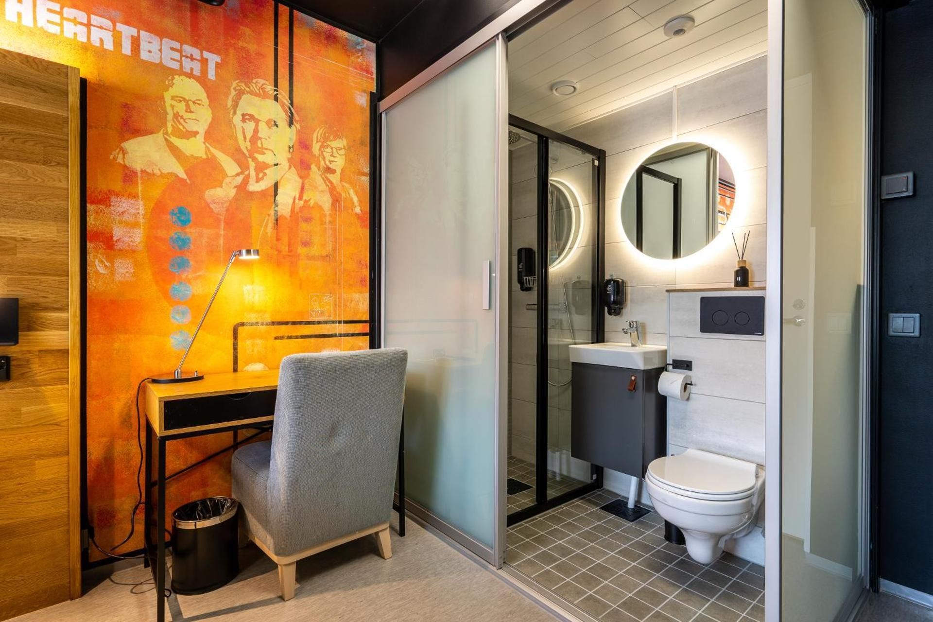 Twin Room with Private Bathroom