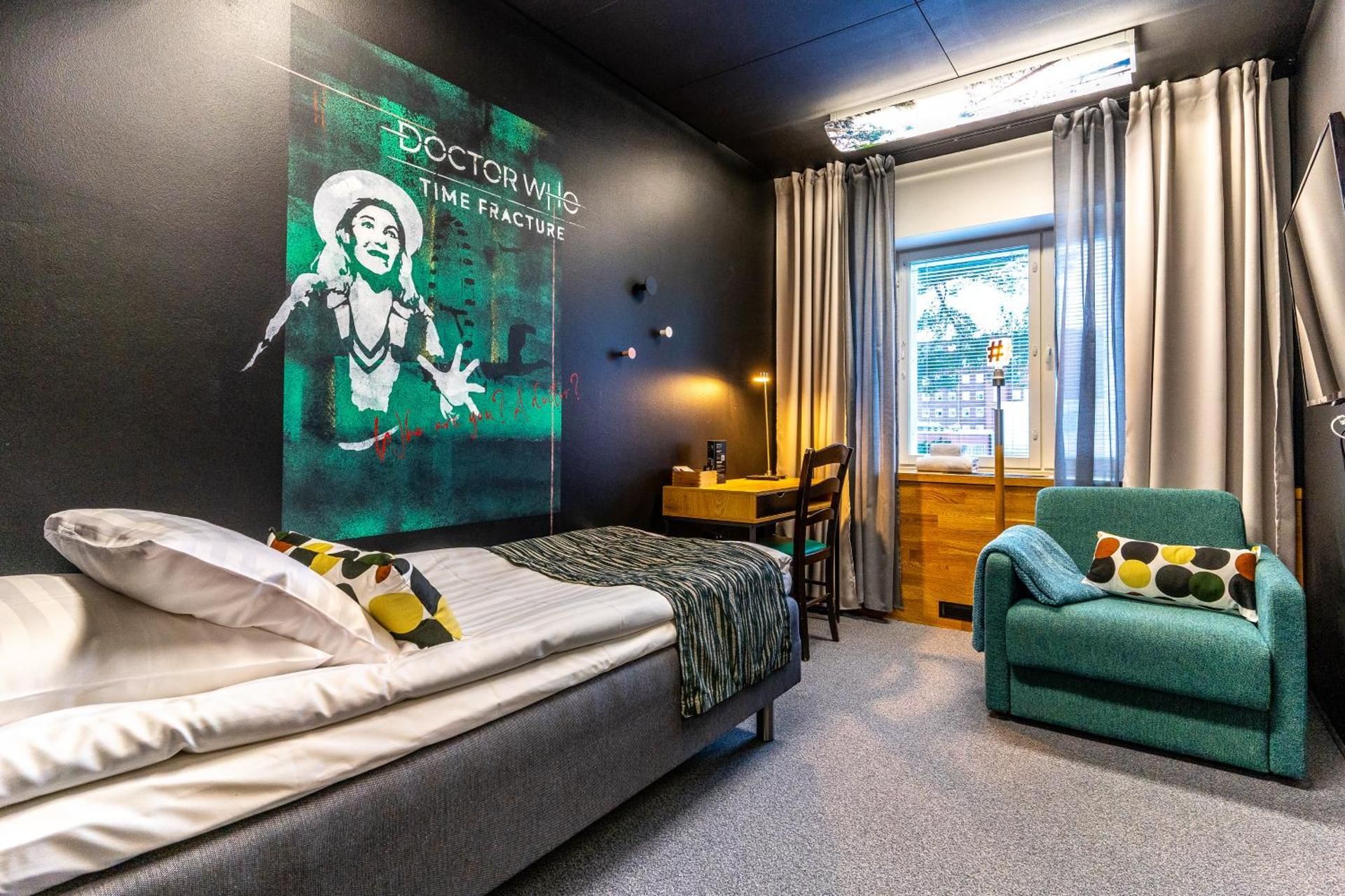 Standard Single Room with Shared Bathroom