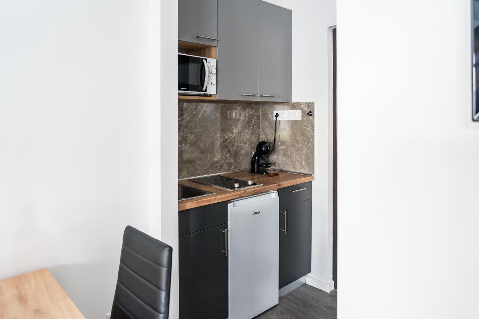 One-Bedroom Apartment with Terrace