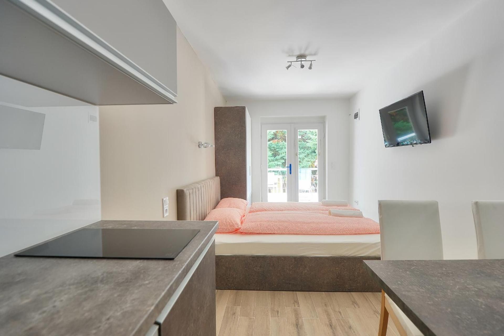 Studio Apartment with Balcony