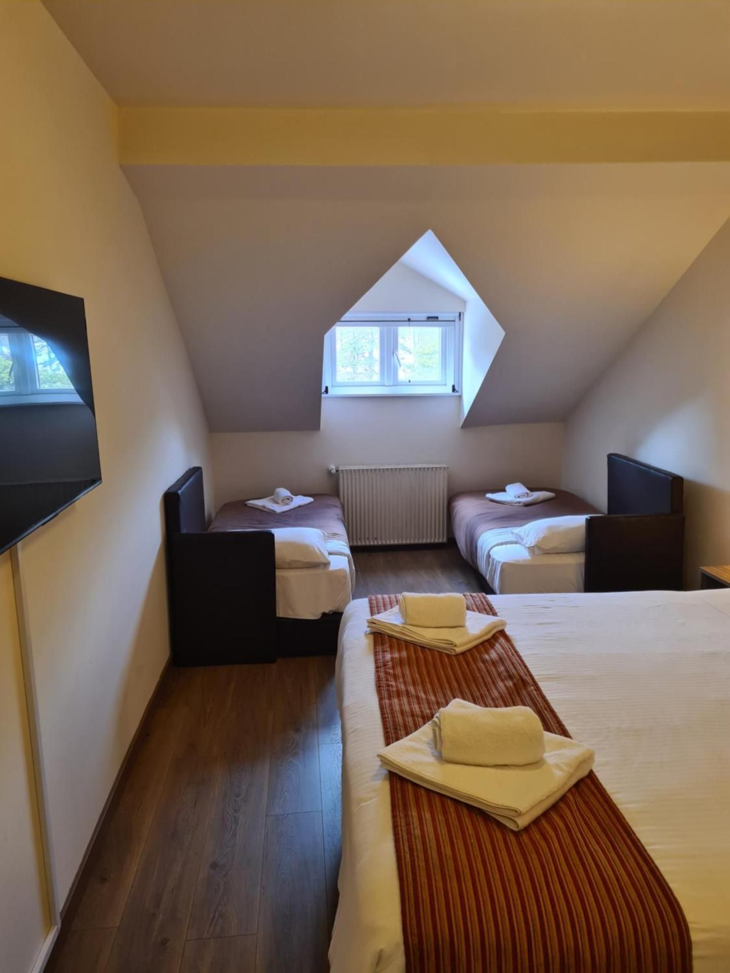 Jubilee Hotel Troodos Family Room (2 Adults + 2 Children) 2