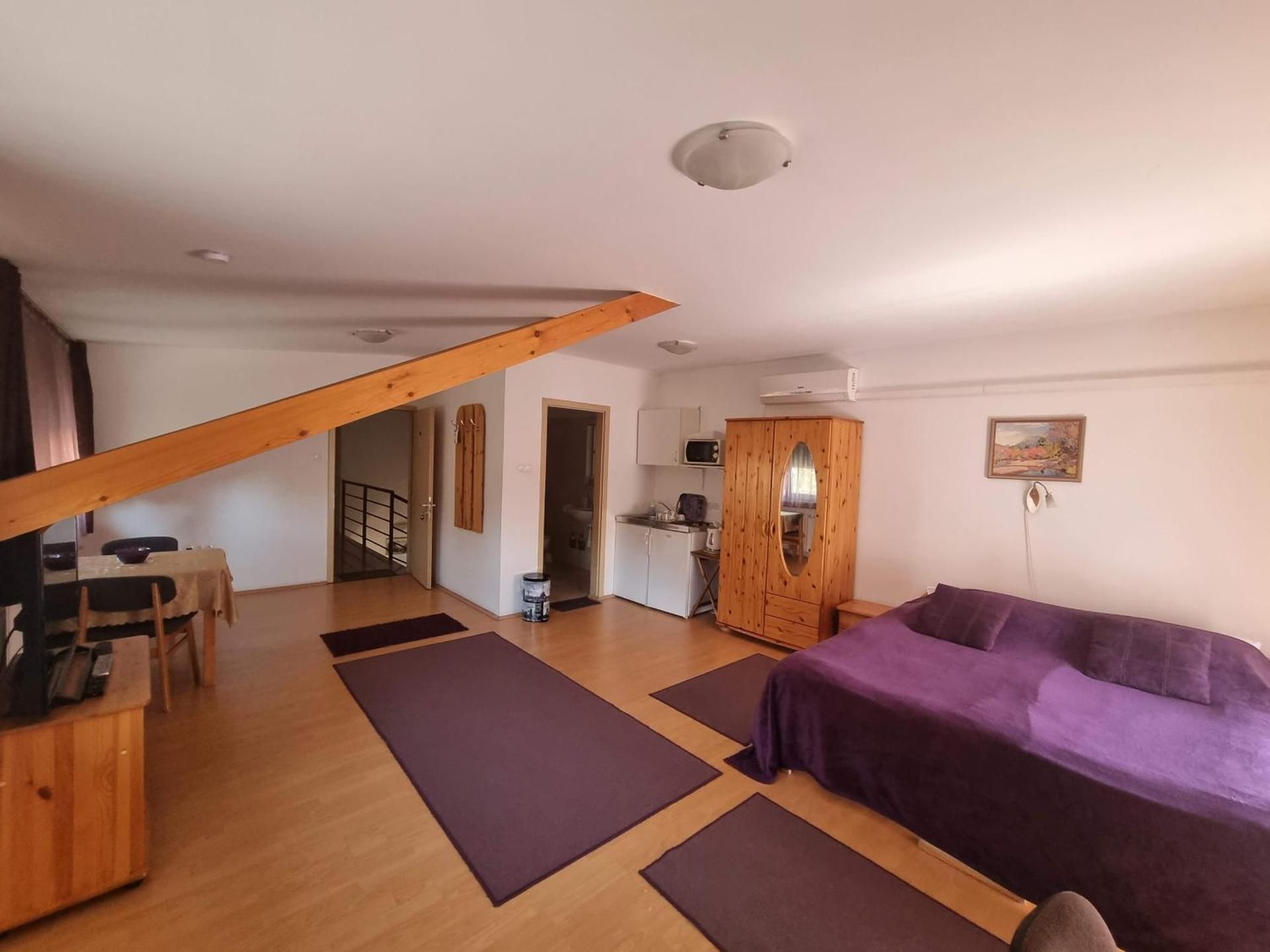 Superior Studio