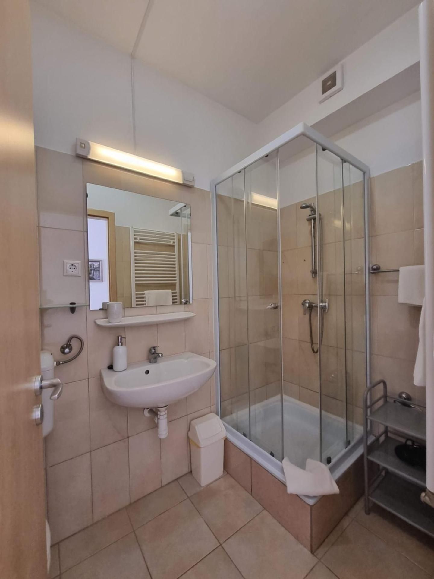 Single Room with Bath