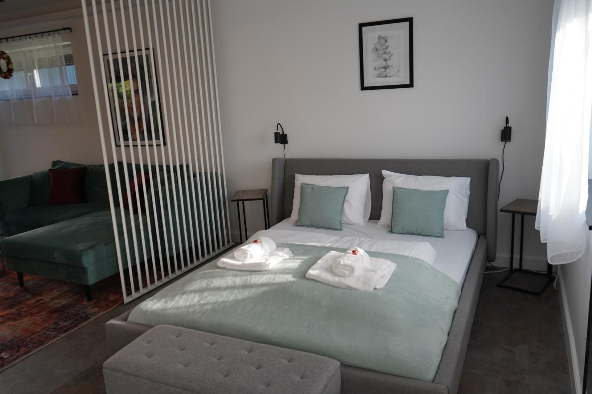 Premium Quadruple Room