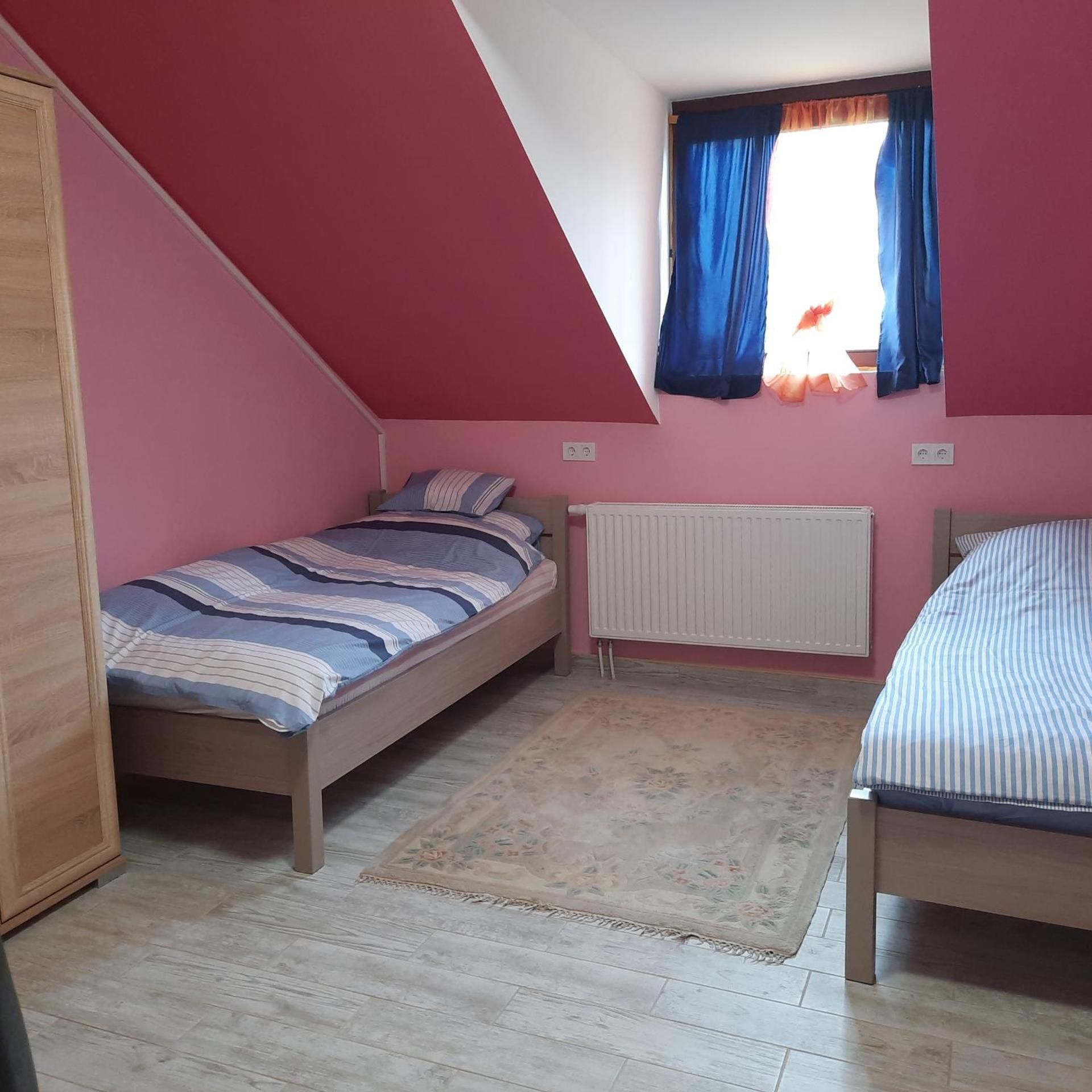 Twin Room with Bathroom
