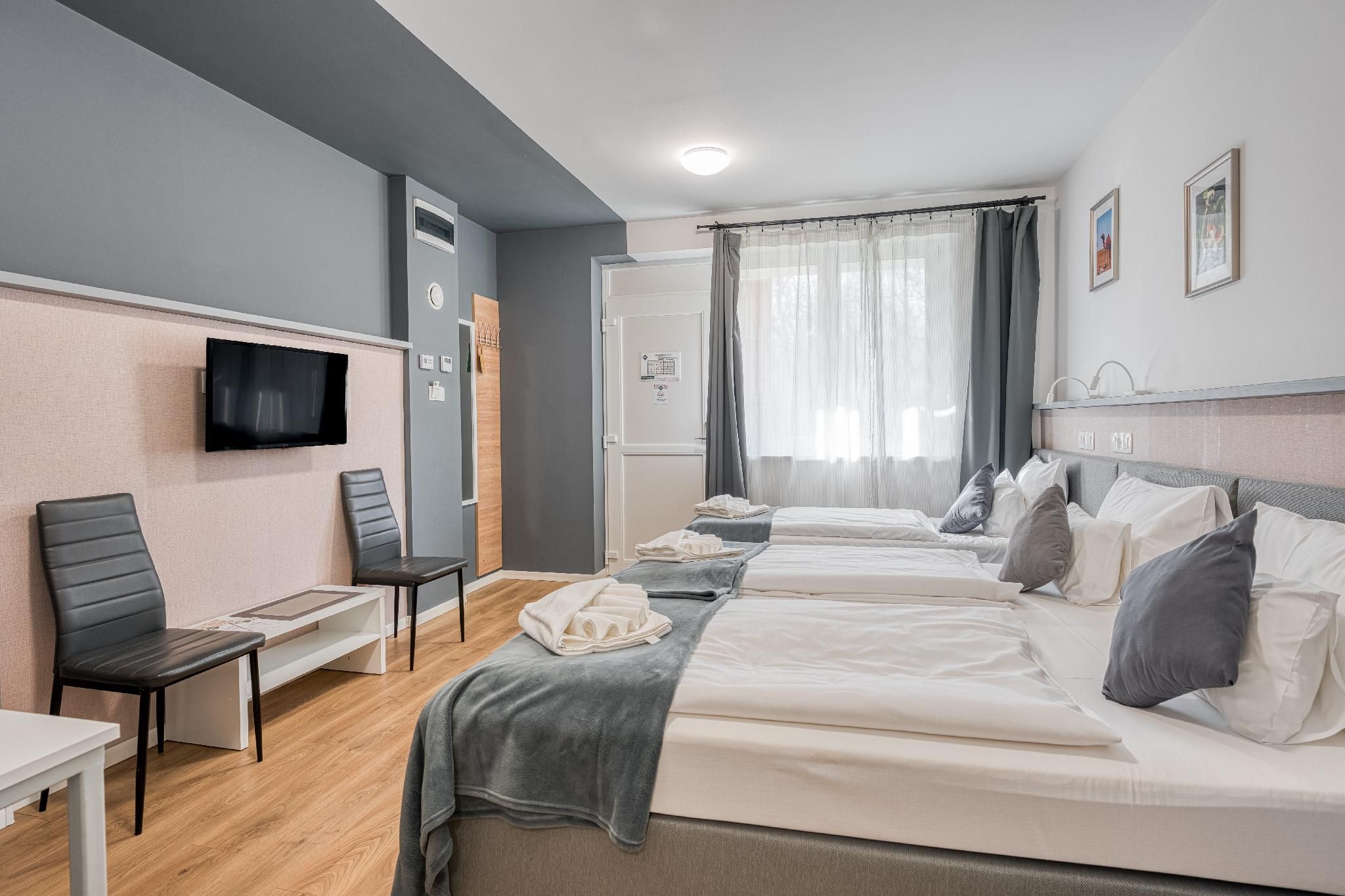 Triple Room - Non Smoking