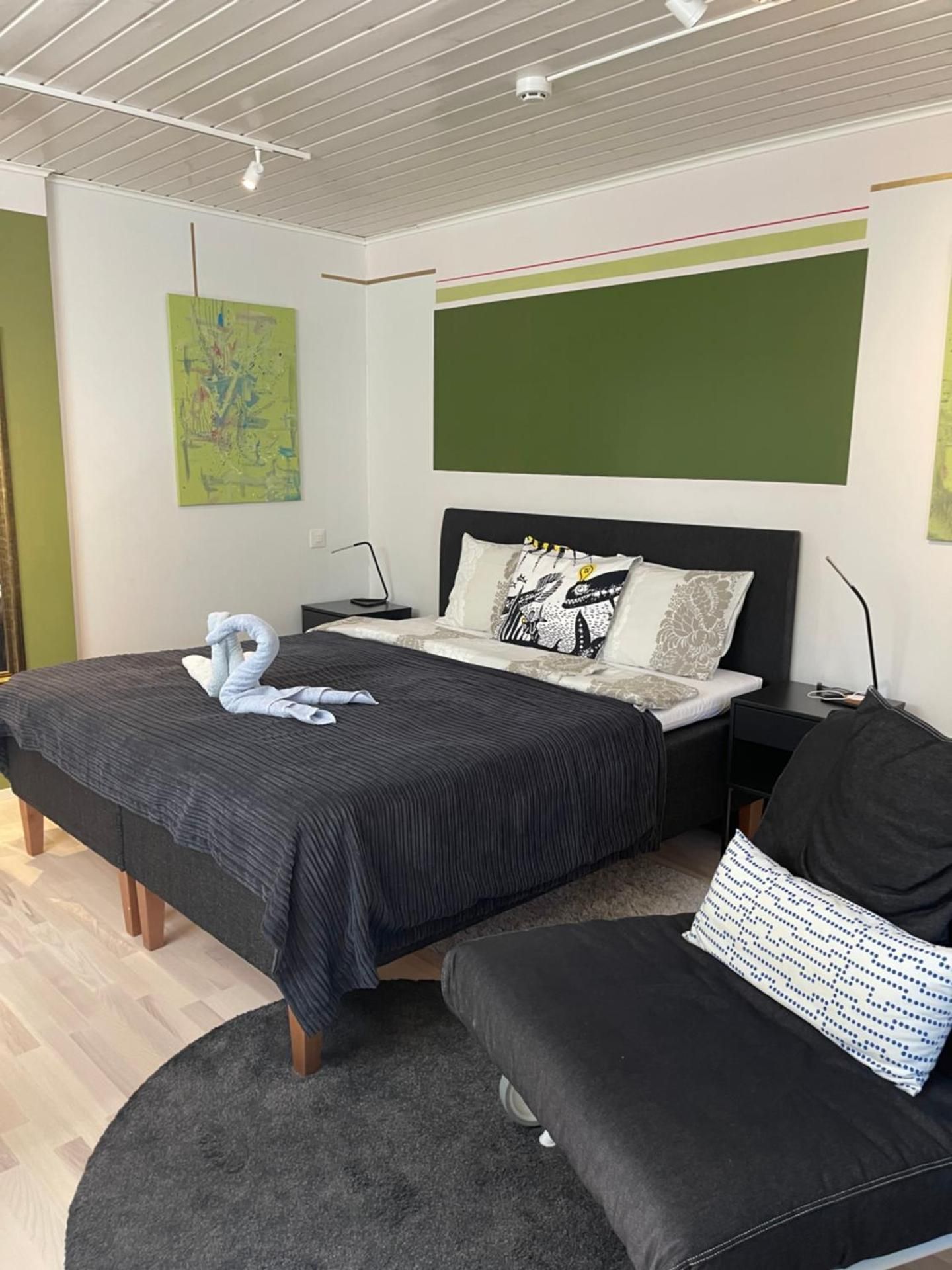 Standard Apartment - Pets allowed