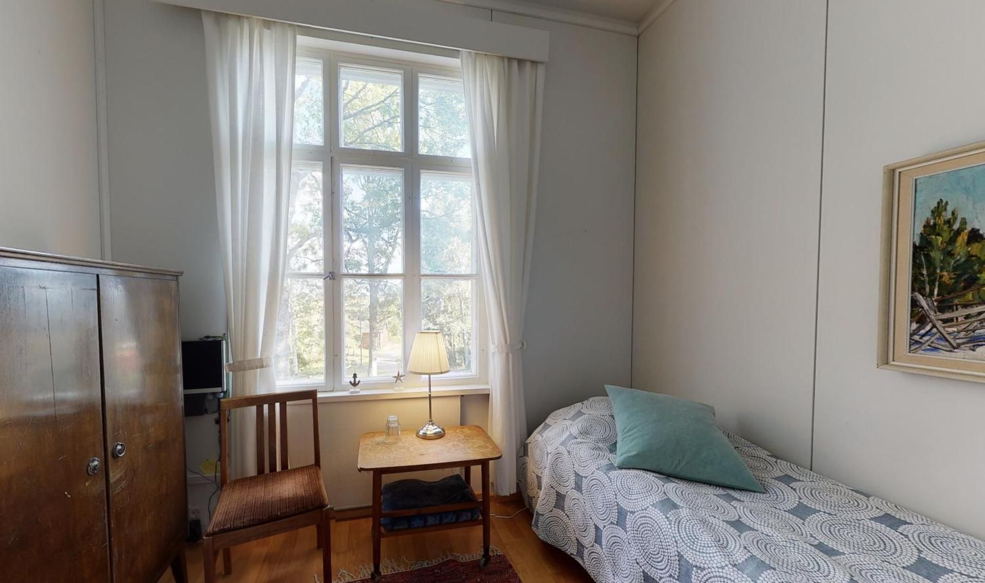 Double or Twin Room with Shared Bathroom