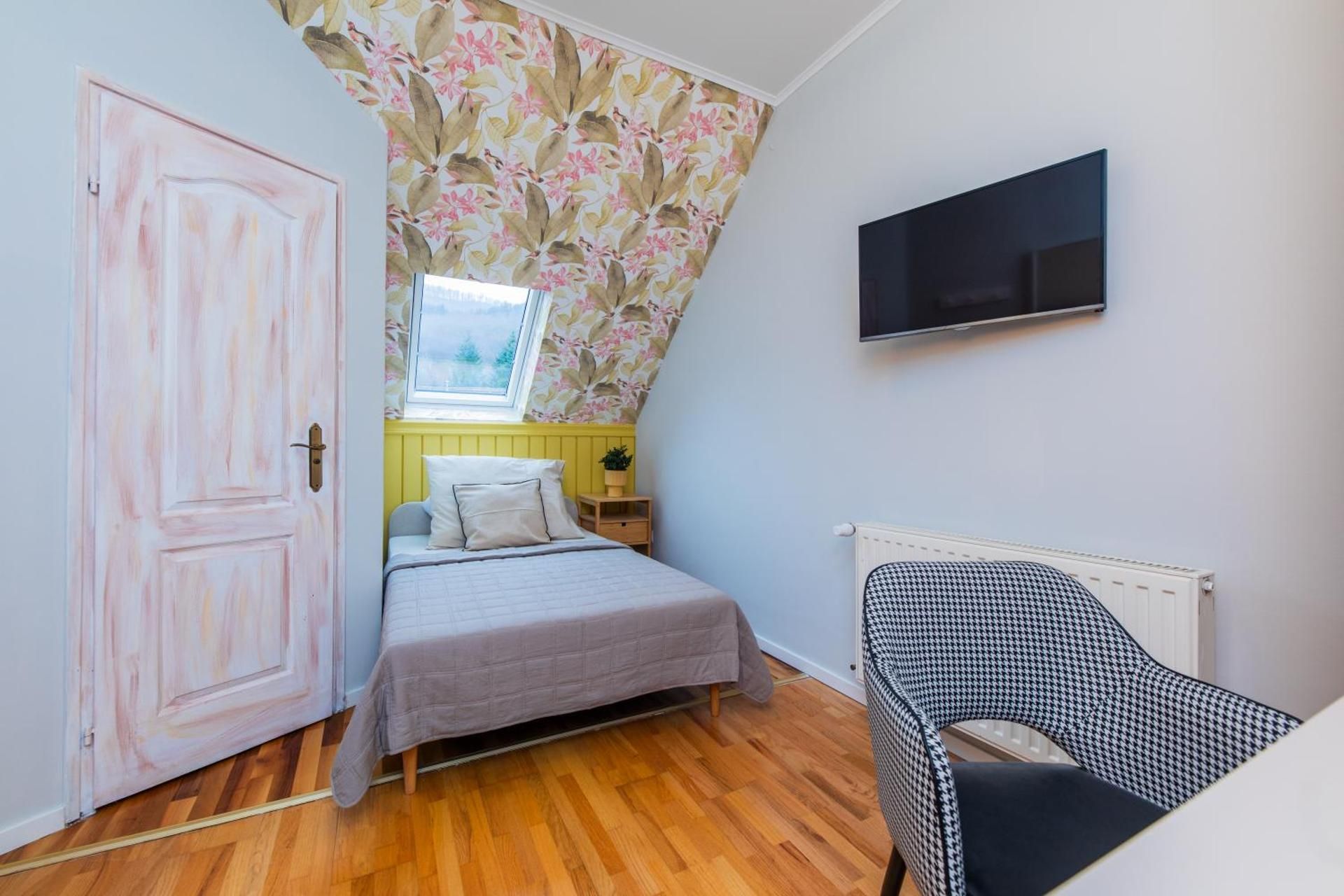 Single Room with Bathroom