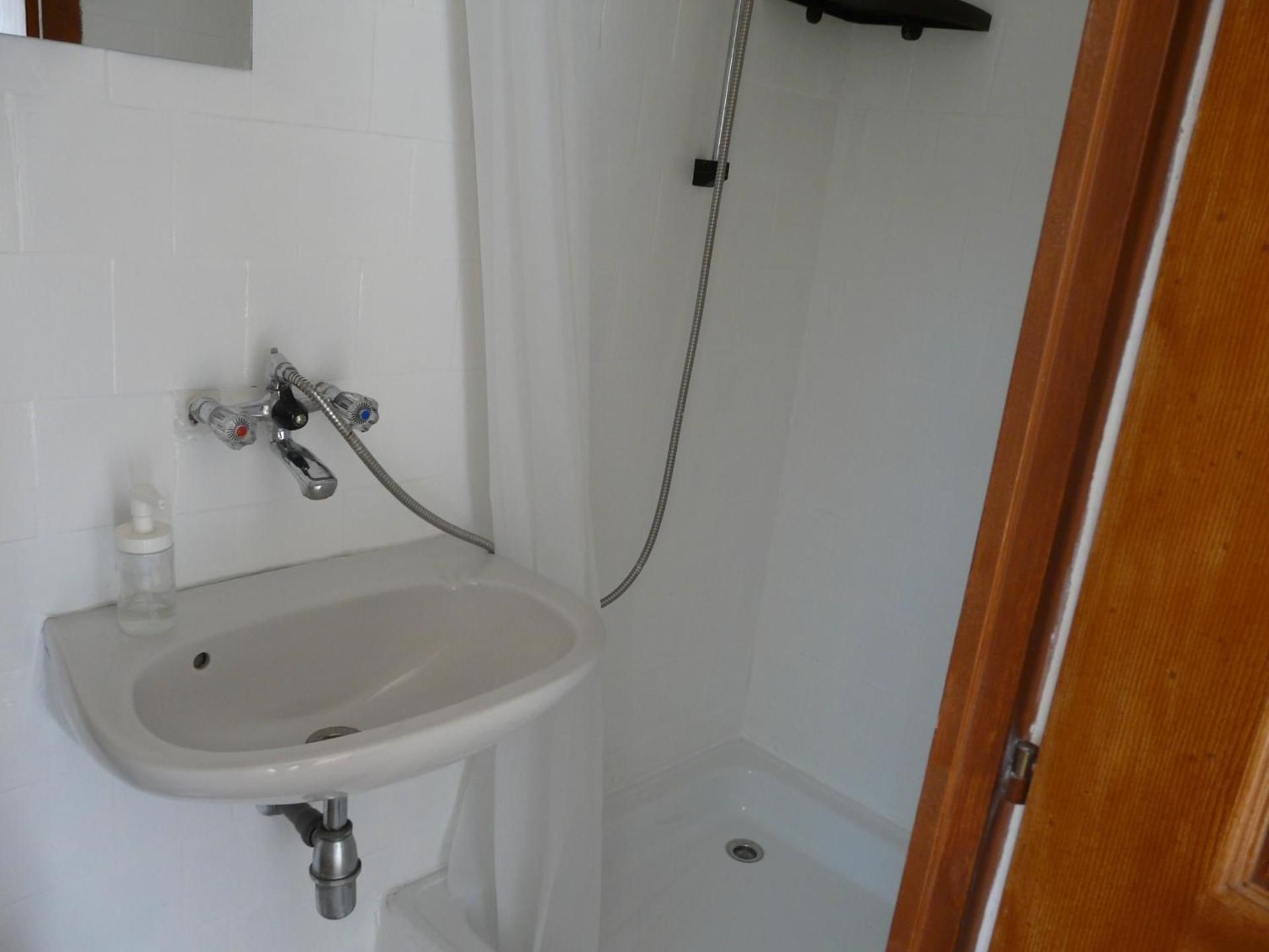 Twin Room with Bathroom