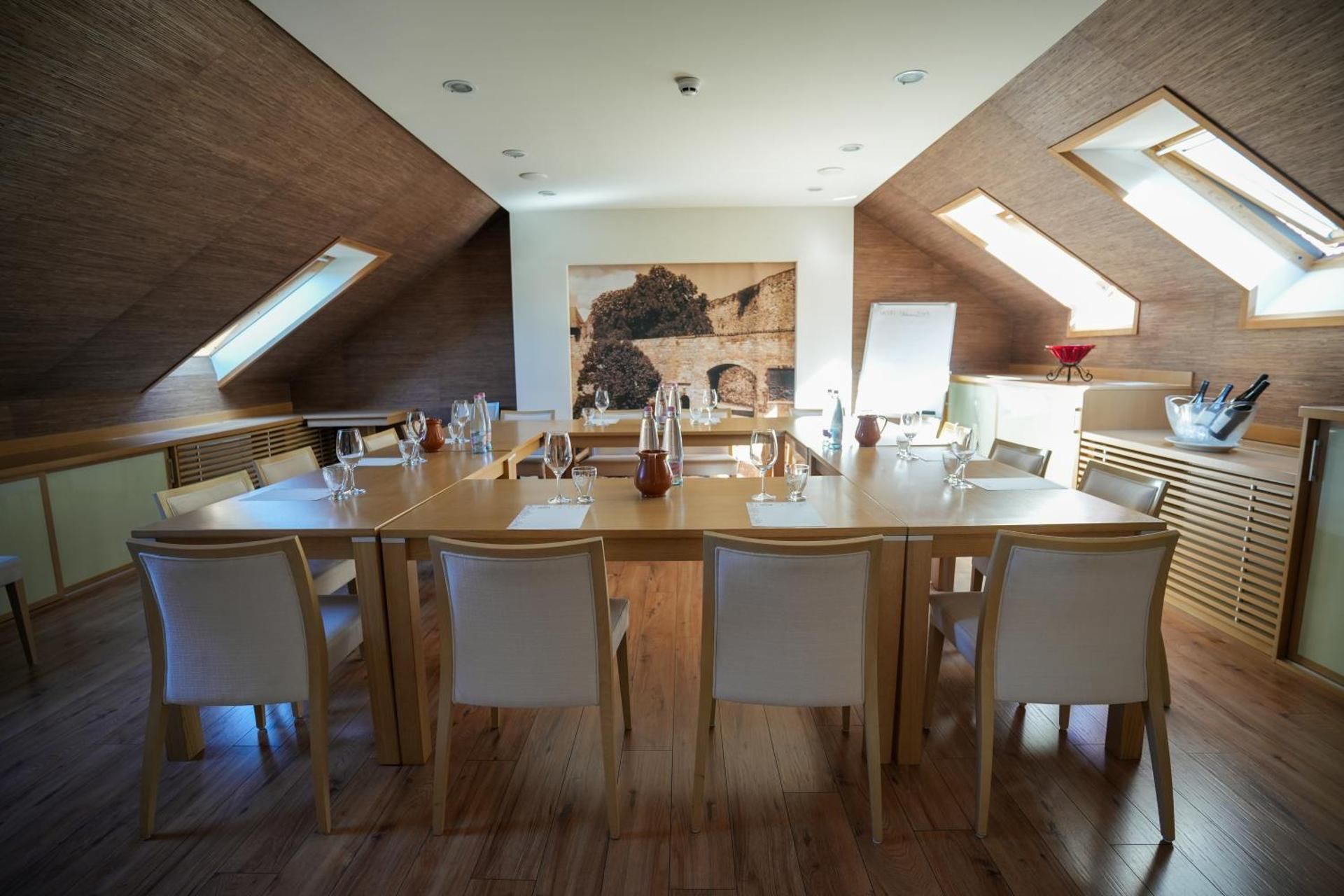 meeting room / ballrooms