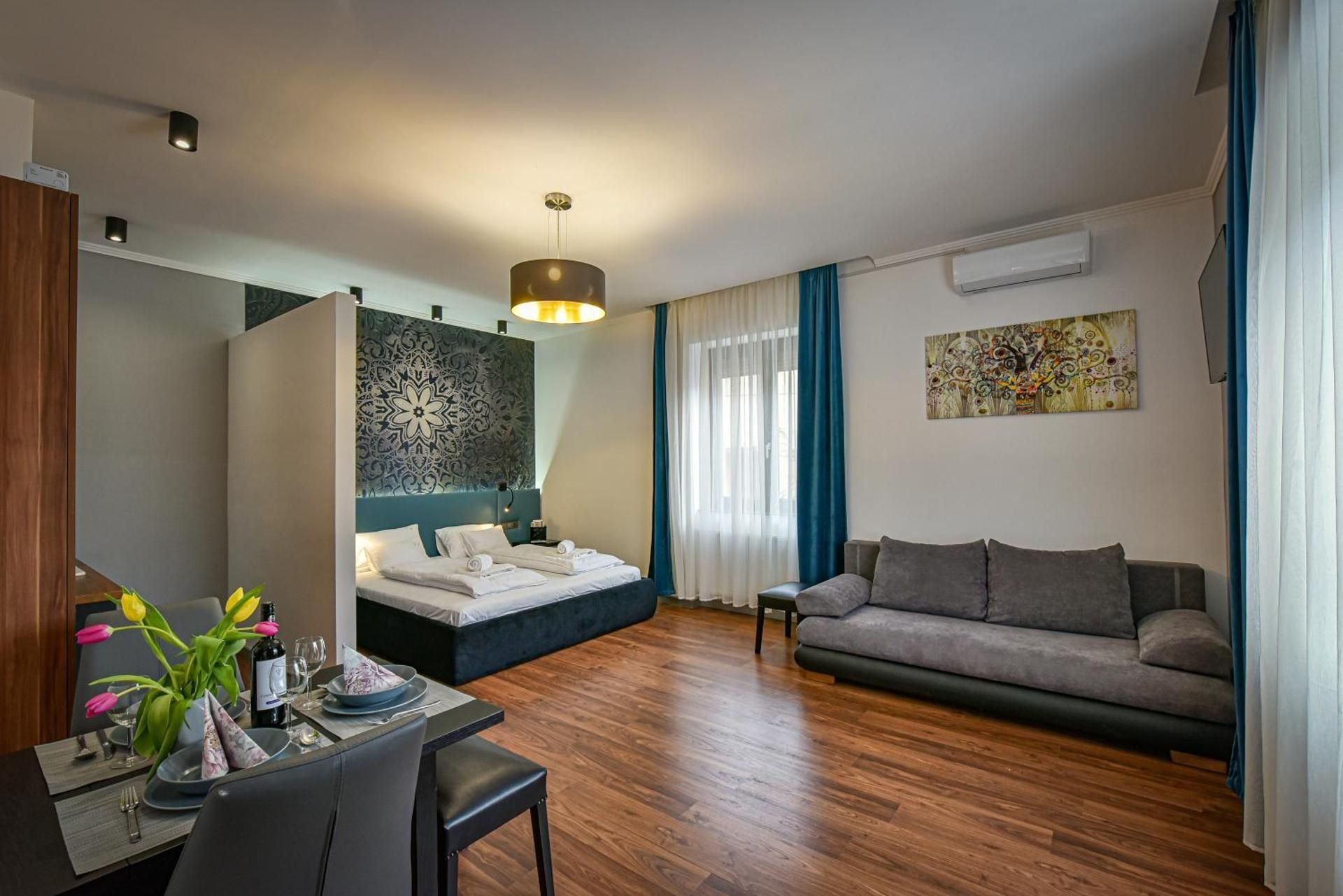 Superior Apartment