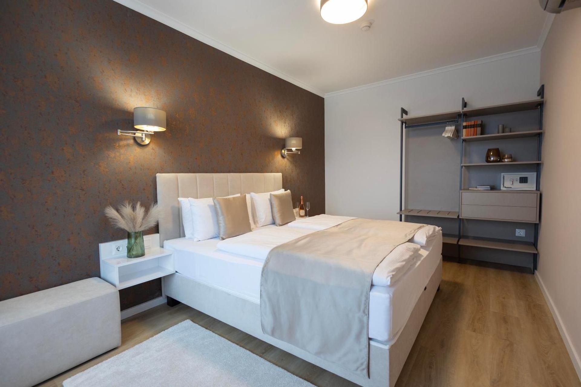 One-Bedroom Apartment with Terrace