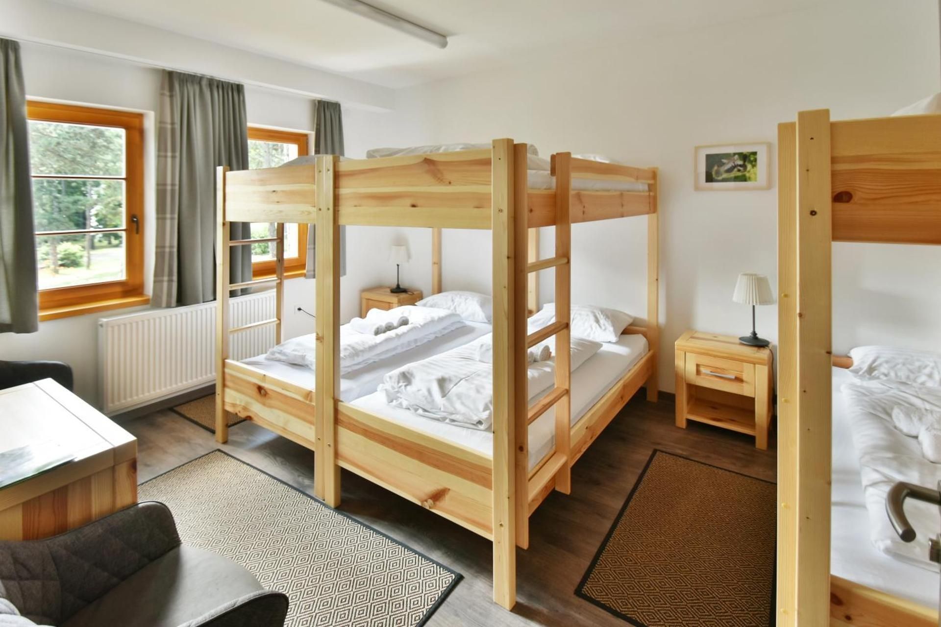 6-Bed Mixed Dormitory Room