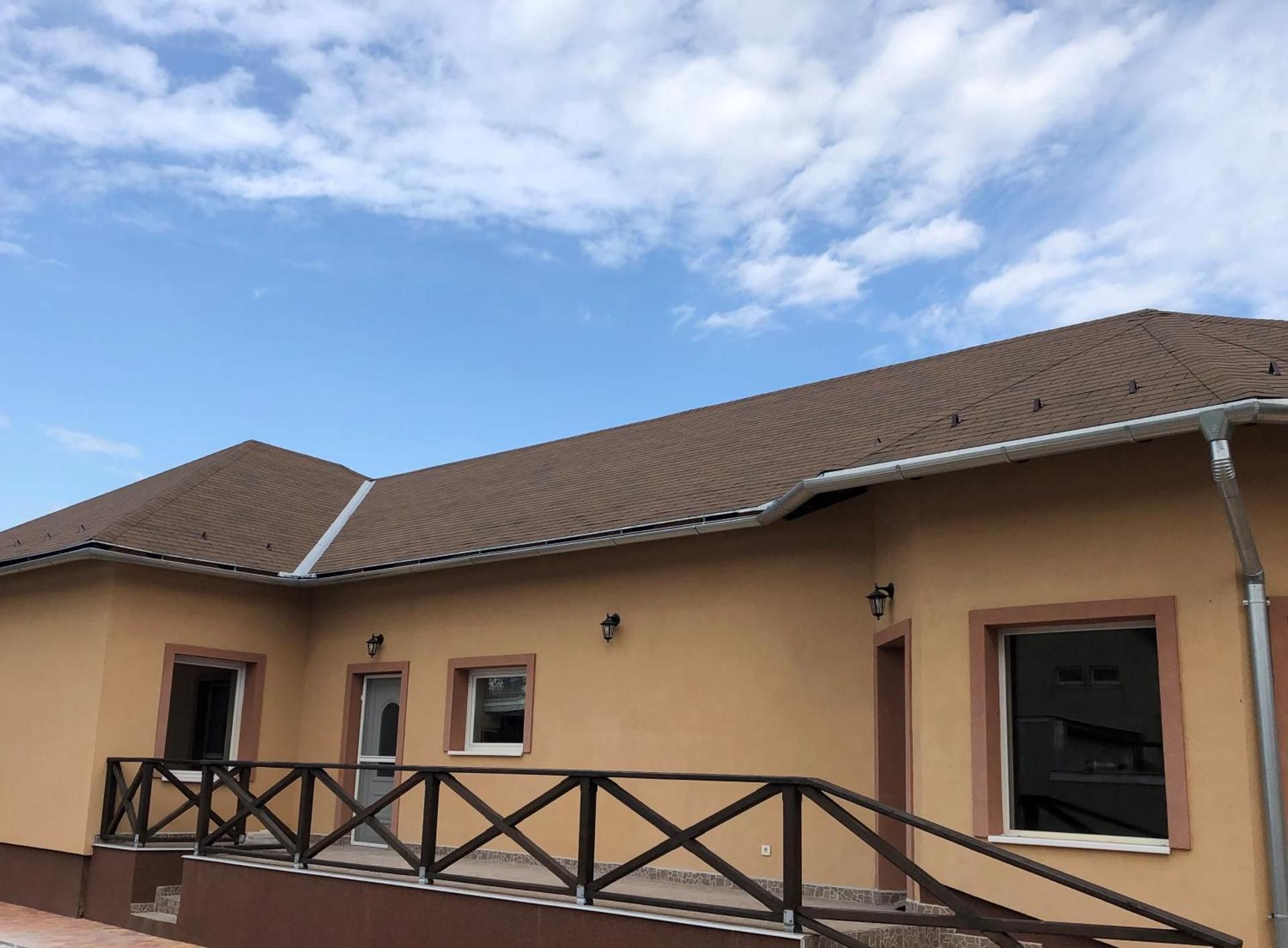 Budapest Airport , accommodation in Vecses