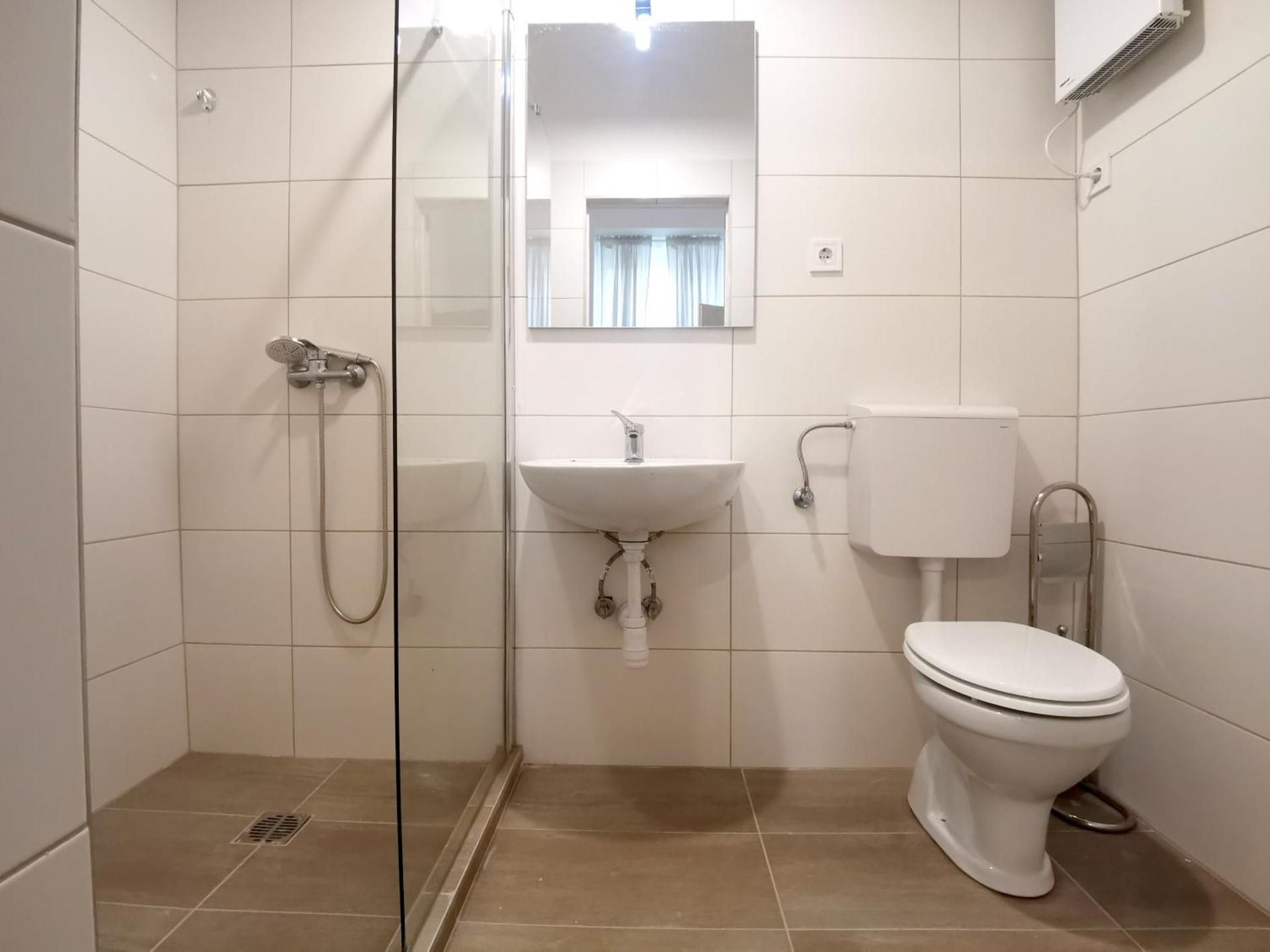 Buda Central Mini Studios