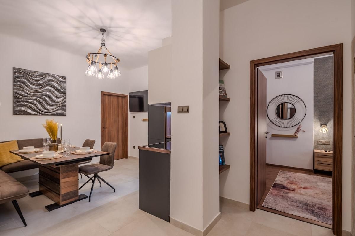 b48f01a55cf64a98a54c5f16f596709e