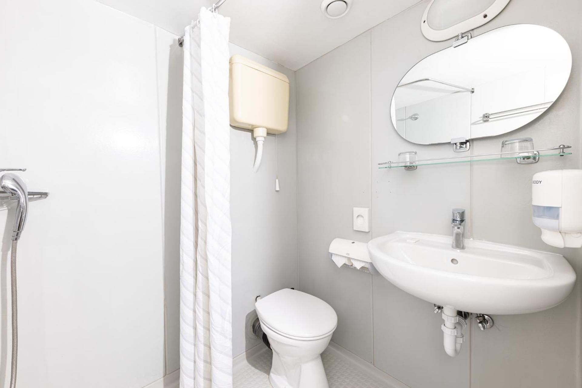 Fortuna Boat Standard River View Triple Cabin