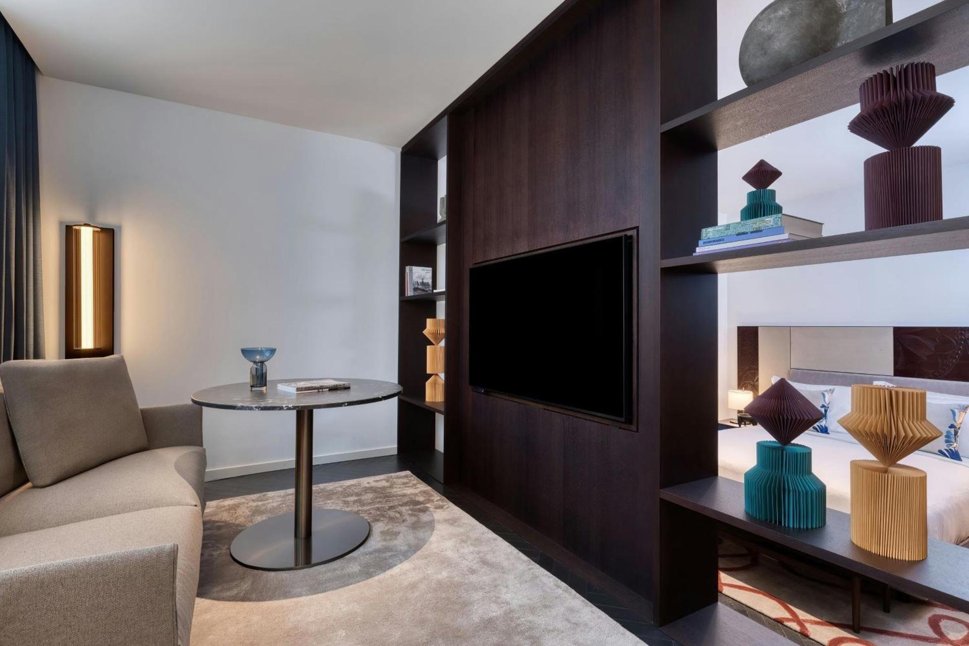 One-Bedroom Contemporary Junior King Suite