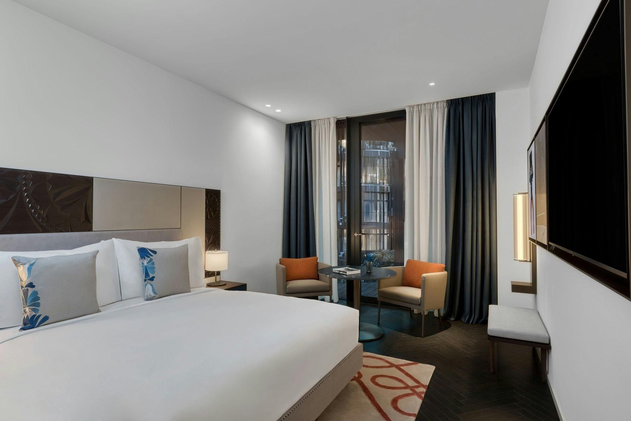 Atrium King Room, Guest room, 1 King, Atrium view