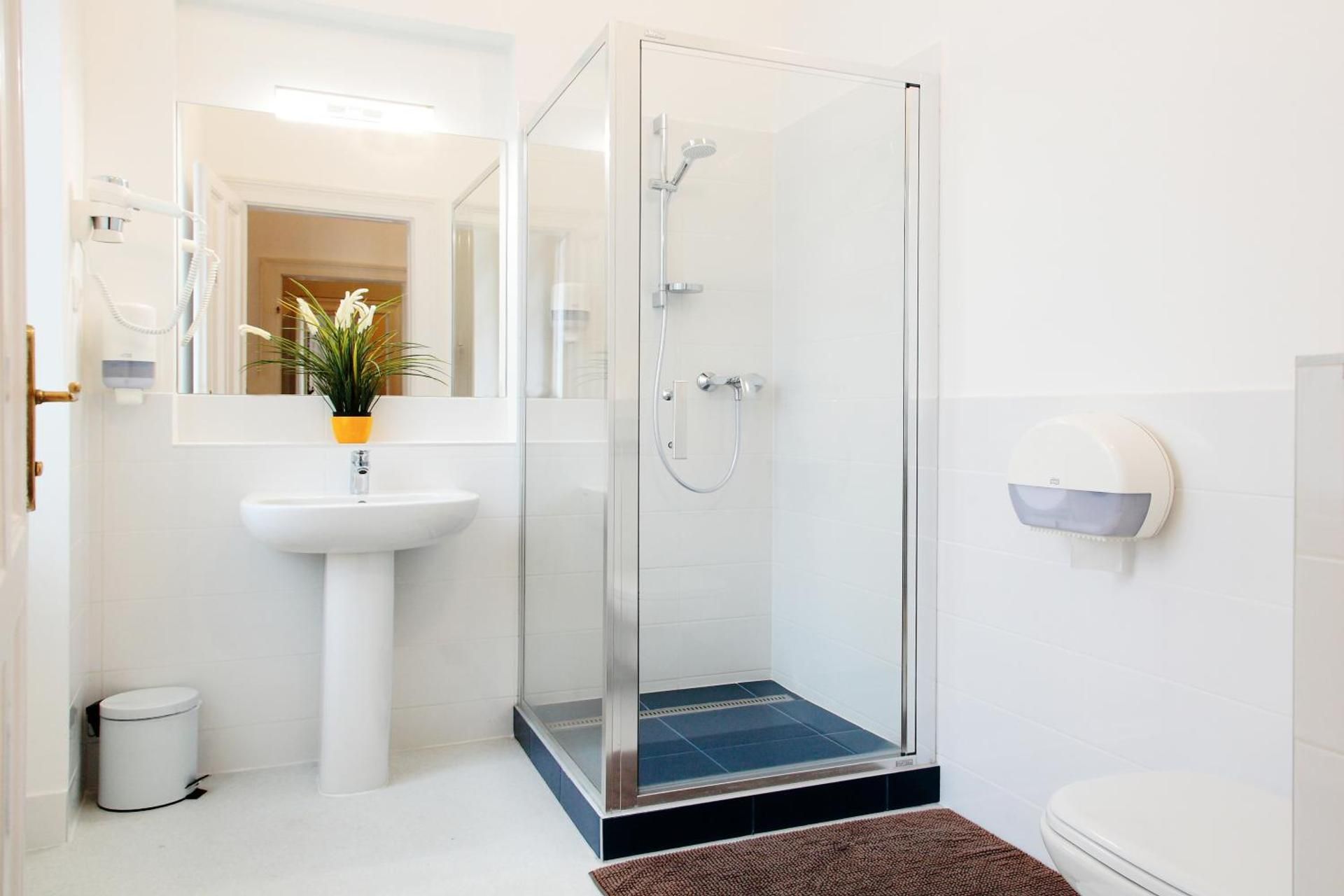 1 Person in 6-Bed Dormitory - Mixed