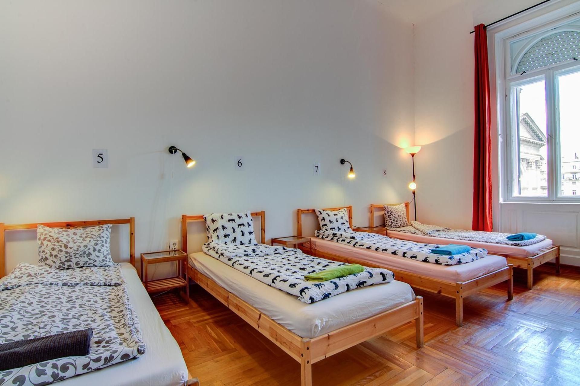 1 Person in 4-Bed Dormitory - Mixed