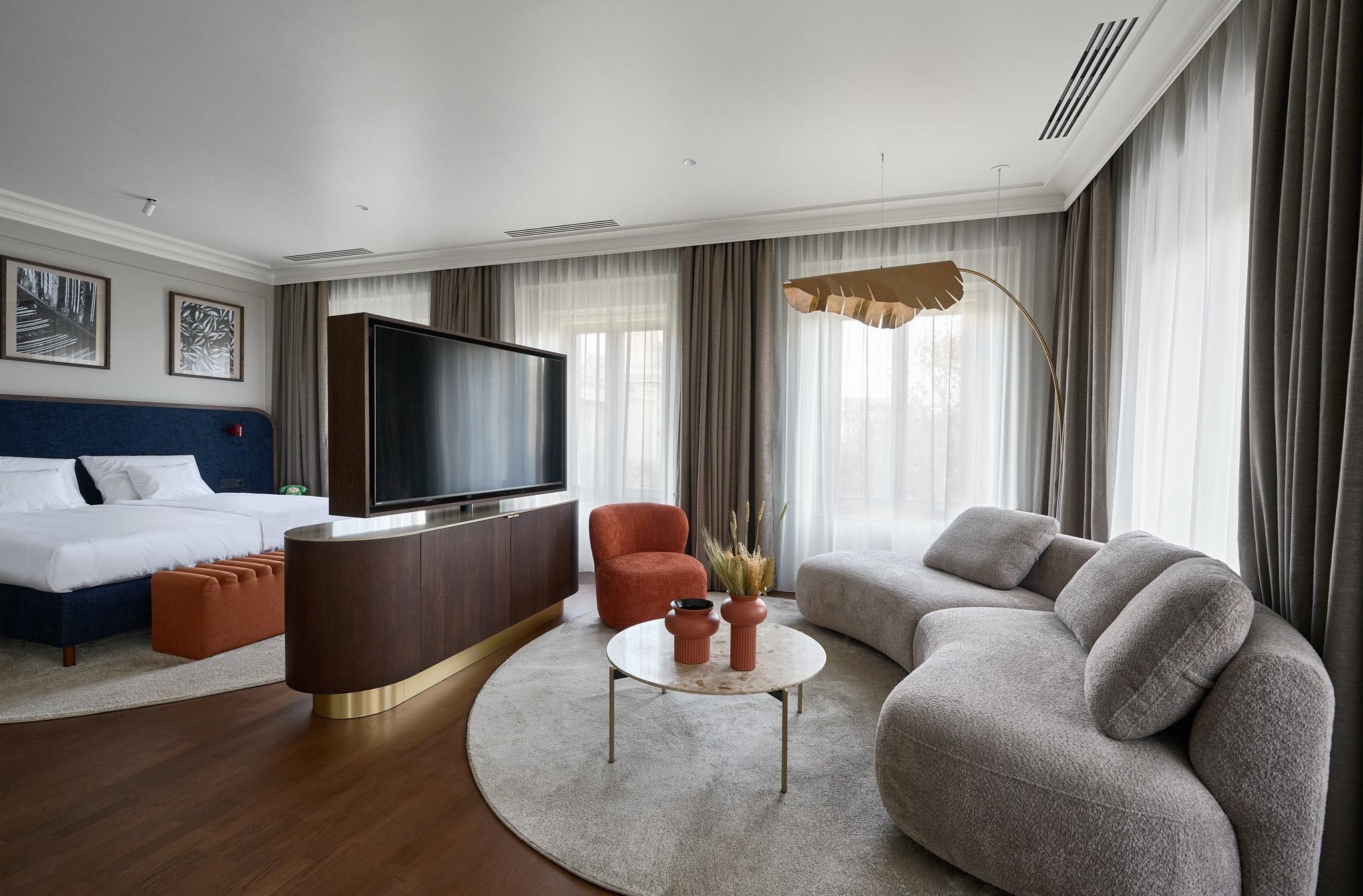 1 Bedroom Suite City View