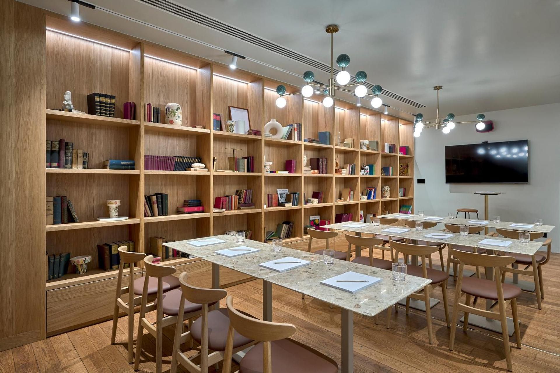 meeting room / ballrooms