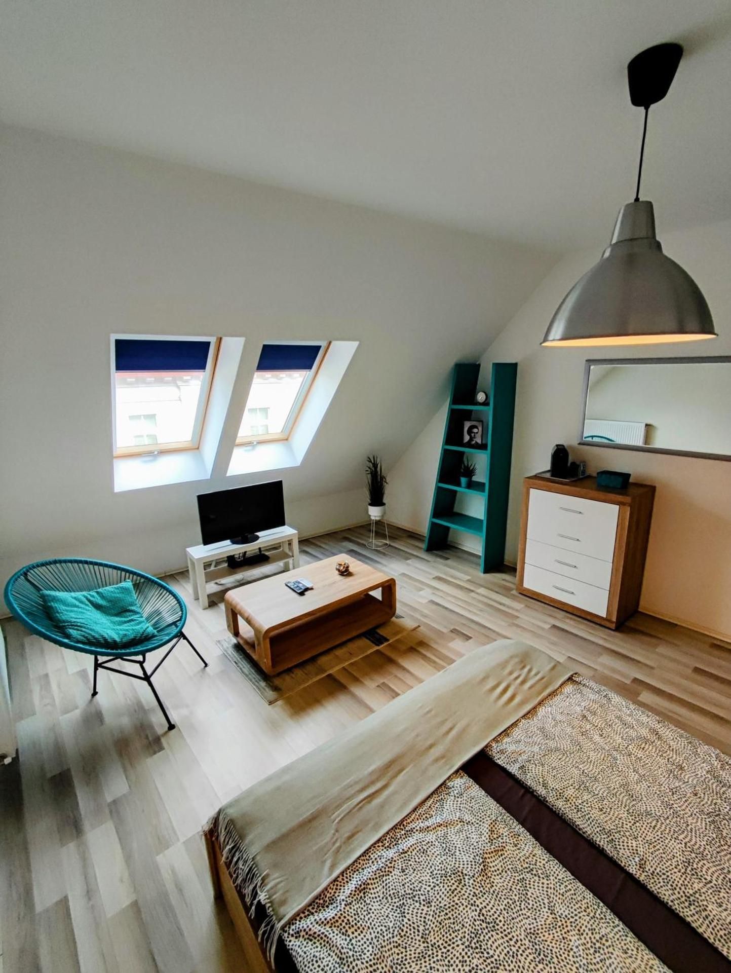 Studio Apartment