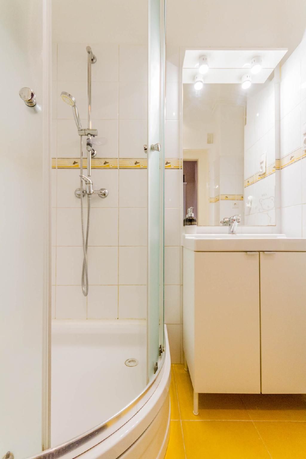 1825f389ef893a251c7e861e5690e18d