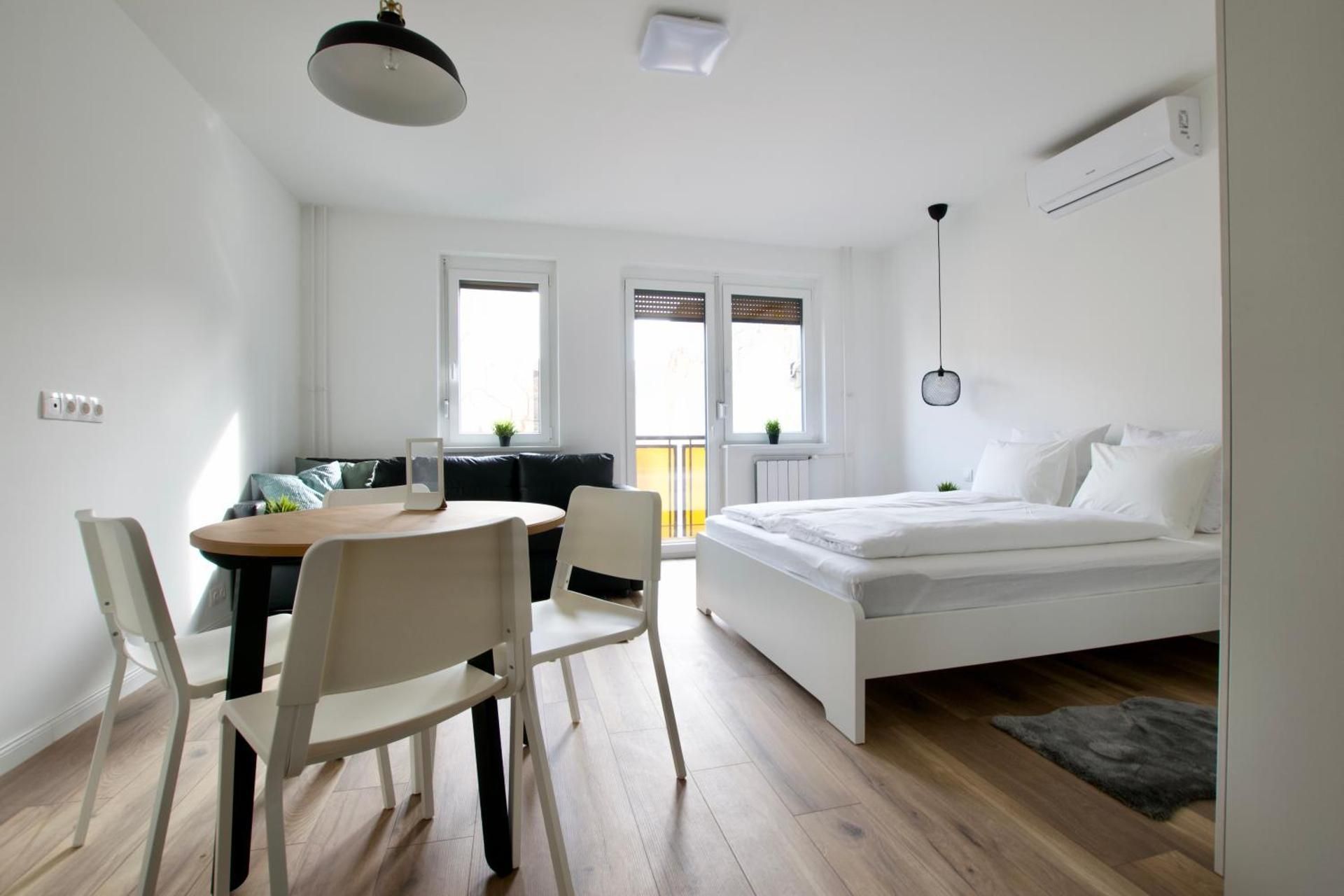 Studio with Balcony