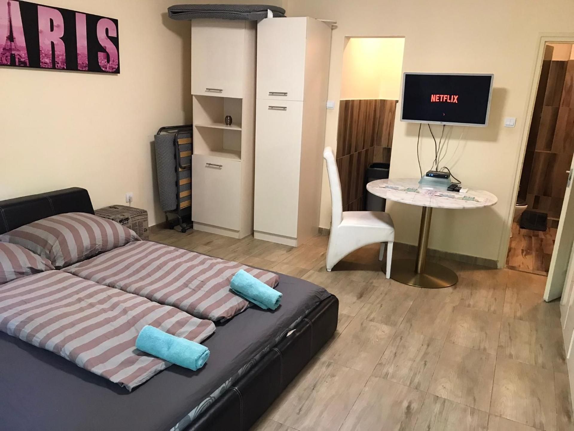 Roland Apartmant Zuglo One-Bedroom Apartment