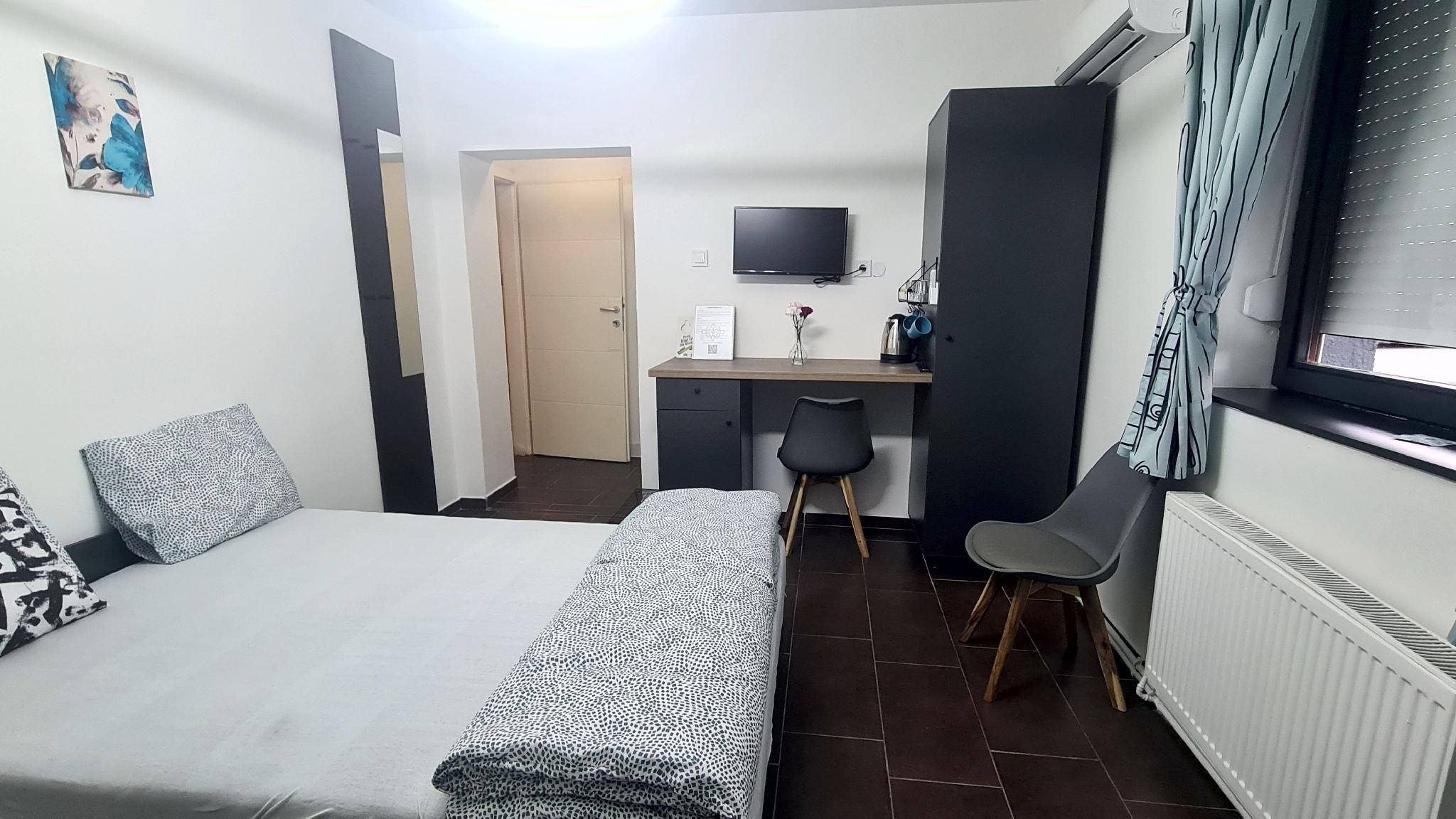 Apartment 4 - Studio