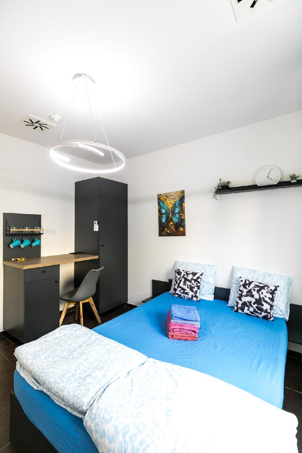 Deluxe Double Room with Extra Bed