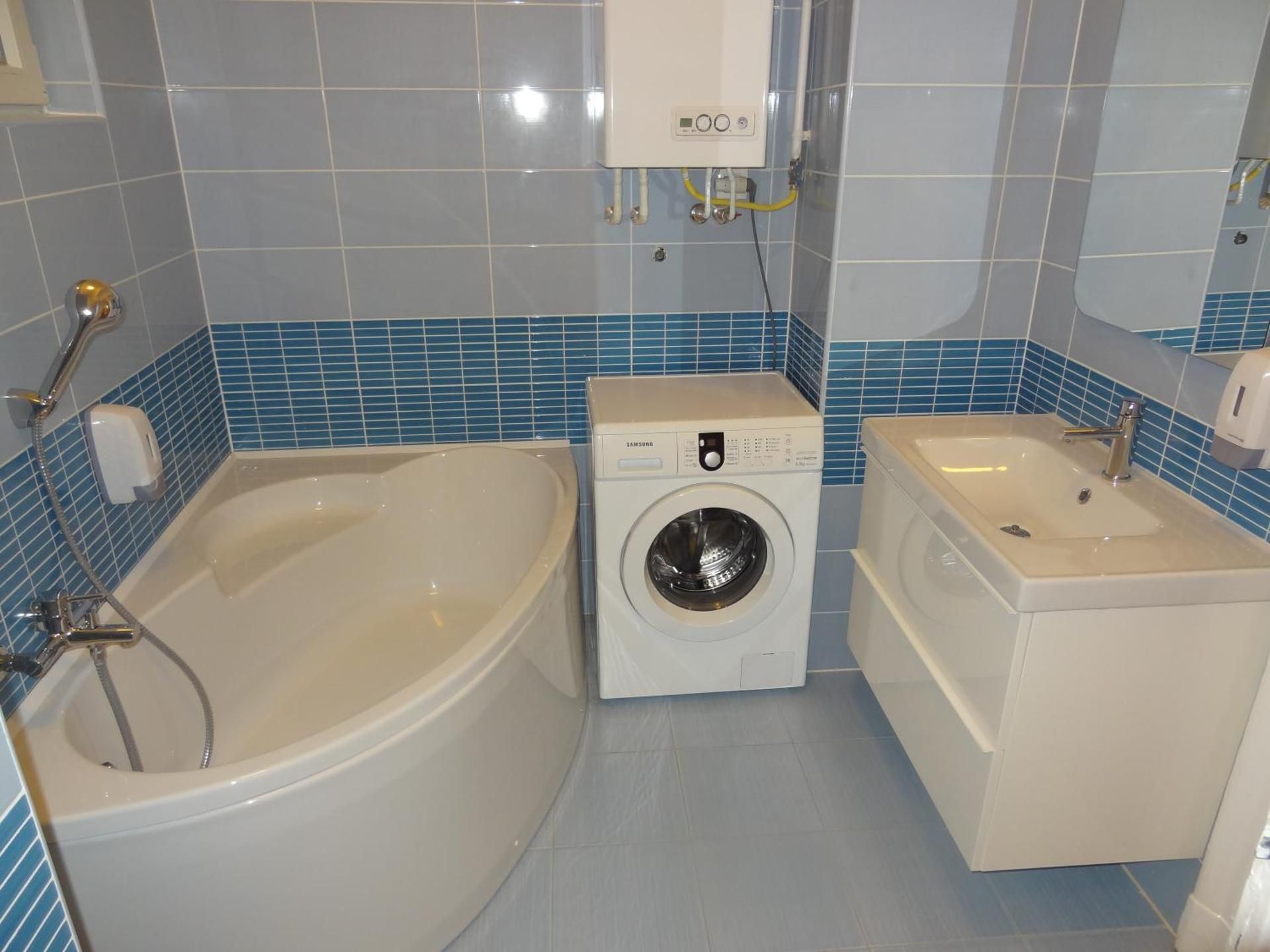 Five Season's Apartment Two-Bedroom Apartment with Terrace