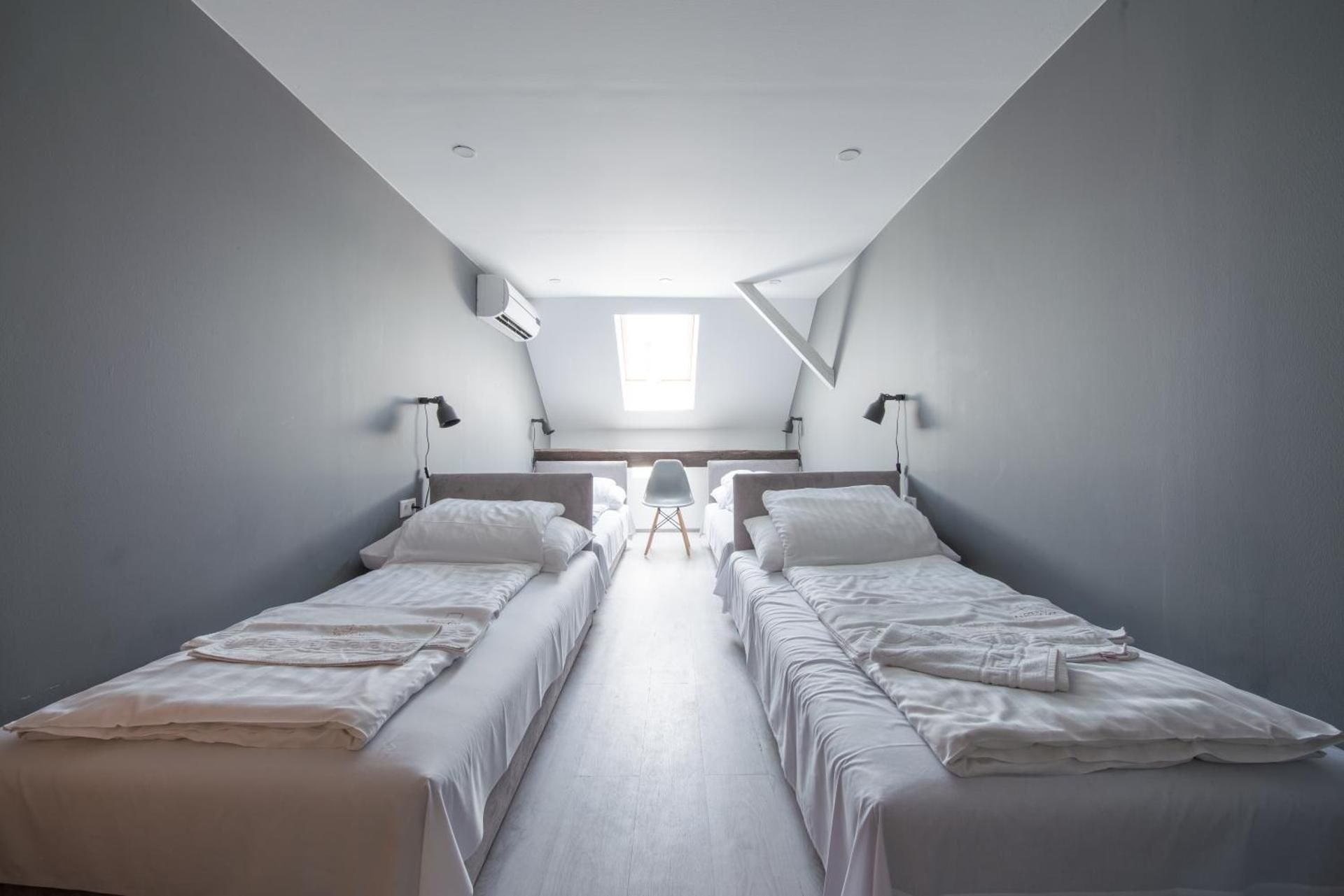 Economy Quadruple Room